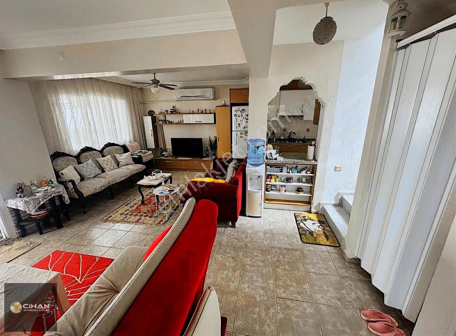 Kuşadası'da Fırsat Kadınlar Denizi 5+1 Yazlık - Görsel 10