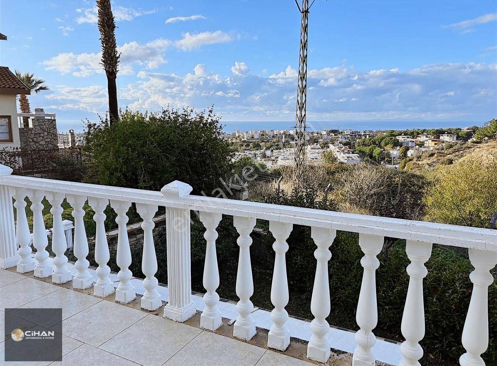 Kuşadası Soğucakta Full Deniz Manzaralı Satılık Müstakil Villa - Görsel 26