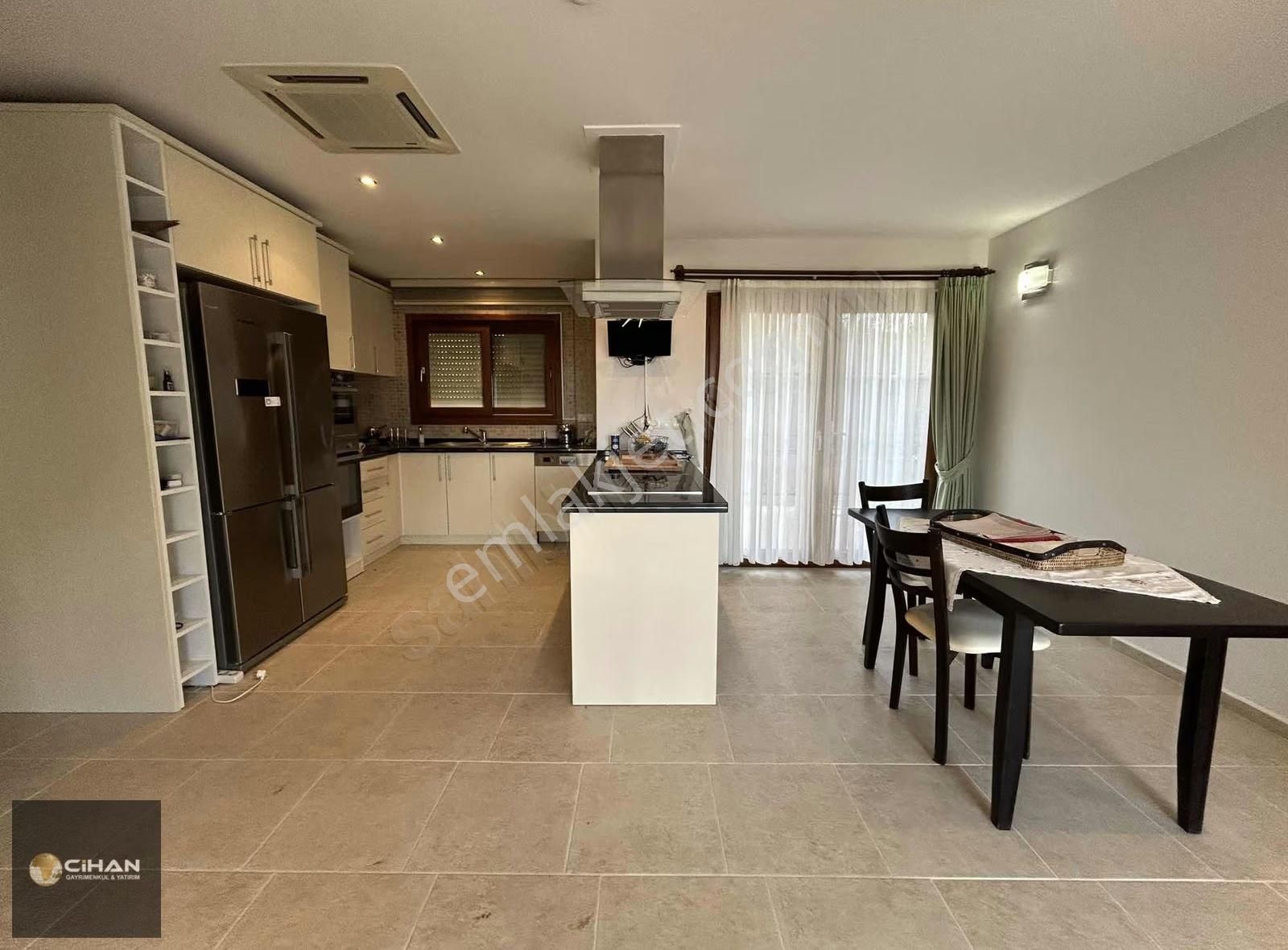 Kuşadası Soğucakta Full Deniz Manzaralı Satılık Müstakil Villa - Görsel 28