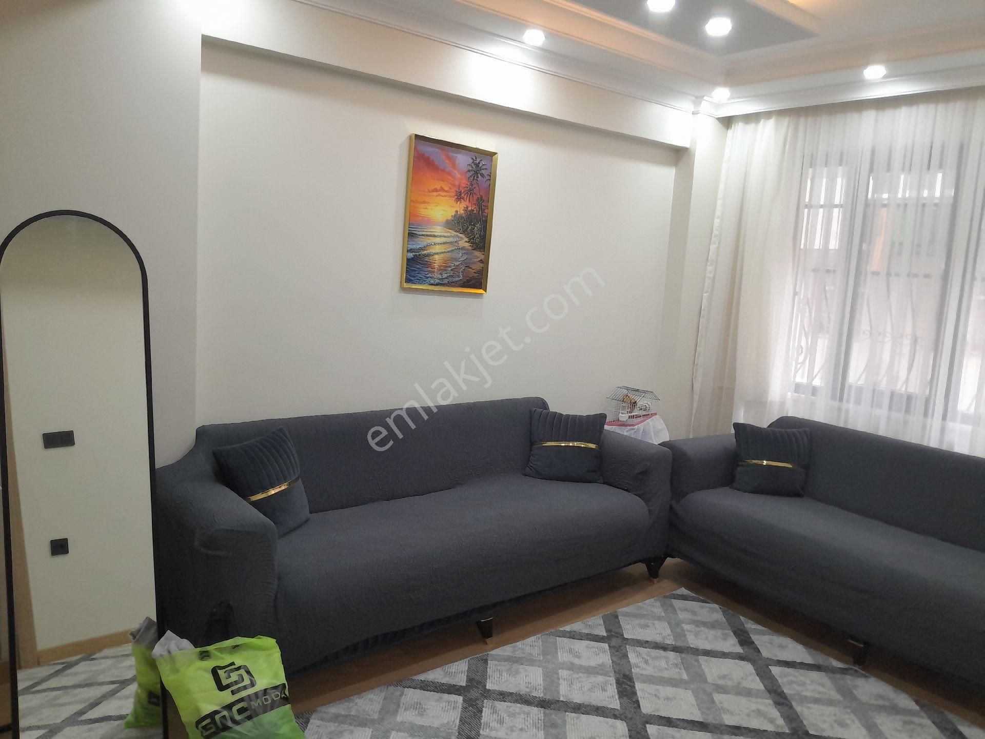 Satılık Yüksek Giriş Daire Sultangazi Cebeci Mah Kartal Emlaktan 2+1