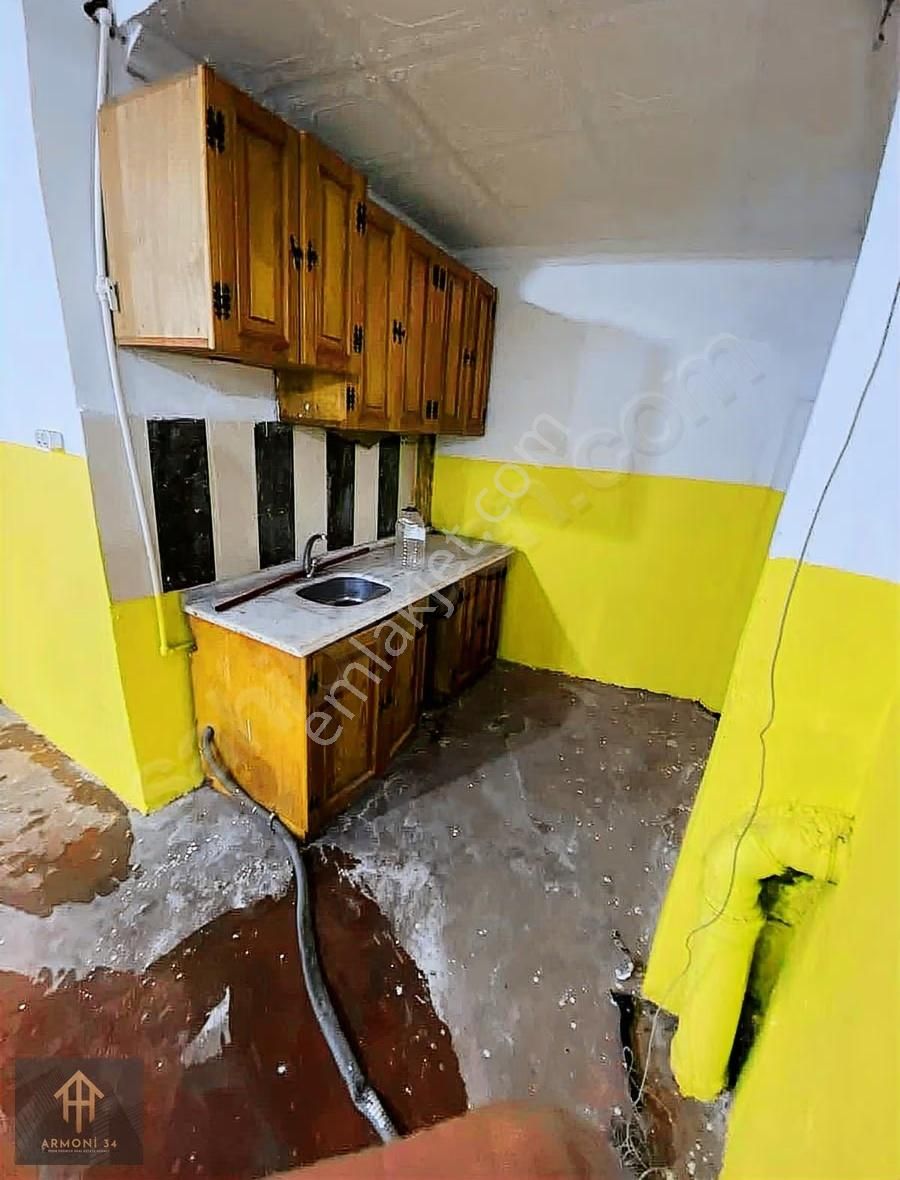 Küçükçekmecede E5 Yakını 260 M2 Satılık Depo İmalathane İşyeri - Görsel 2