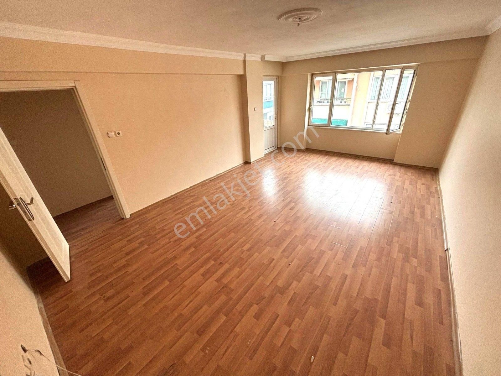 ▀▀jet Emlak'tan Doktorlar Sitesi Mevkiinde Geniş Kullanımlı 3+1 - Görsel 9