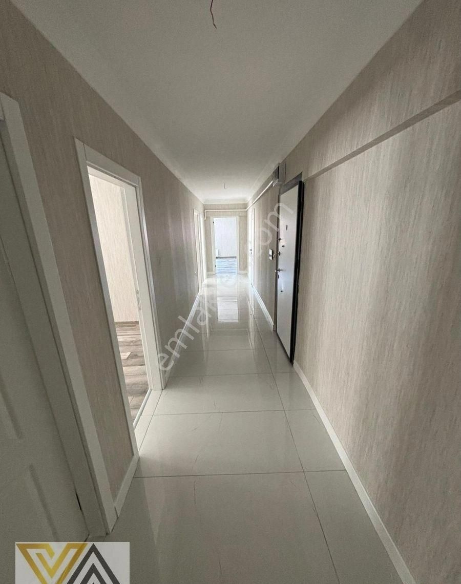 Valentia'dan Yıldızevlerde Yenilenmiş 3+1 Satılık Daire !!! - Görsel 22