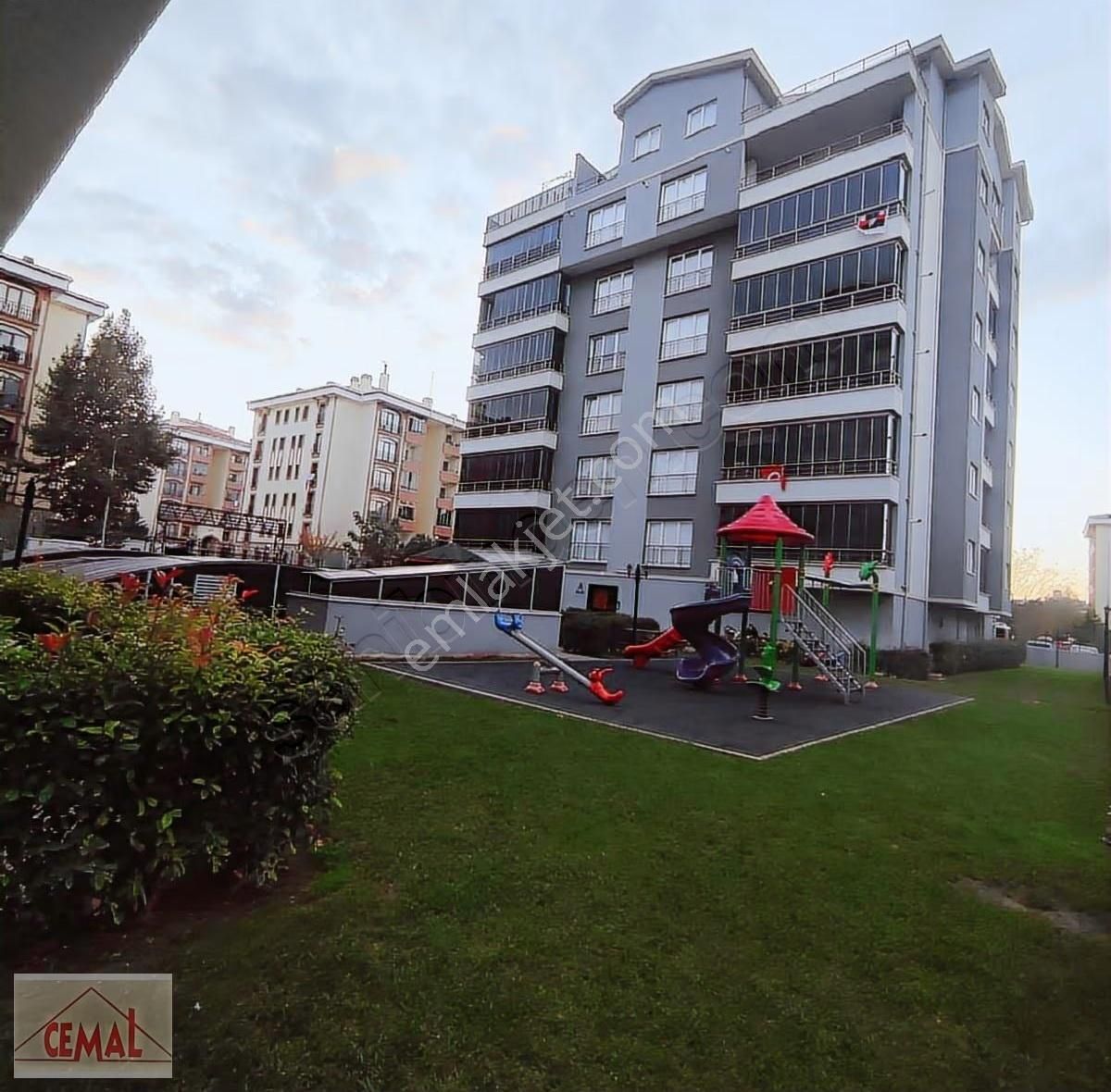 Cemal Emlak Bursa Osmangazi Yunuseli Full Lüx Eşyalı Havuz Otprk - Görsel 3