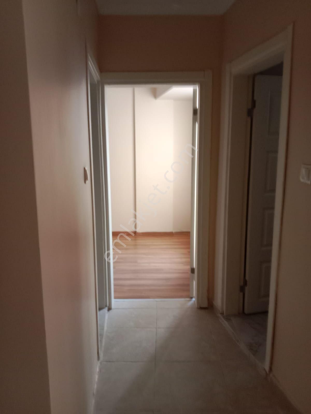 Muratlı Rota Emlak Tan Muradiye Mah.merkezi Konumda 2+1 Kiralık Daire - Görsel 3