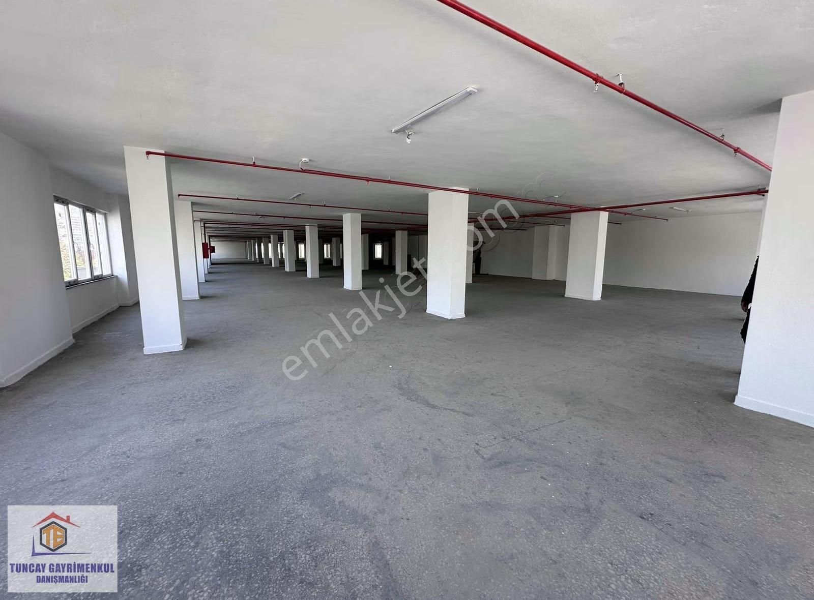 Basın Ekspres Yakını 3000 M2 Düz Ayak Tır Yanaşır Atölye İmalat - Görsel 19