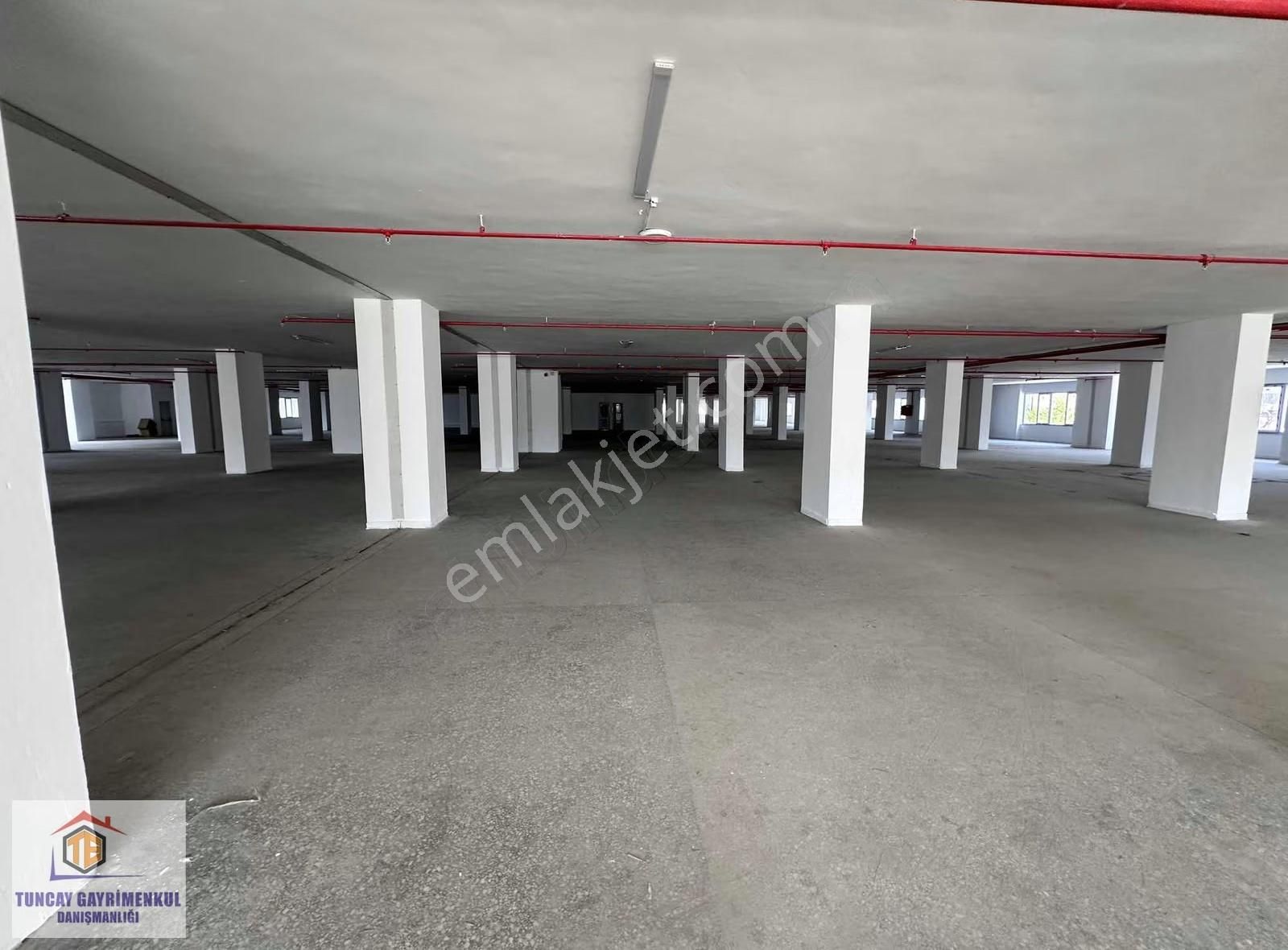 Basın Ekspres Yakını 3000 M2 Düz Ayak Tır Yanaşır Atölye İmalat - Görsel 16