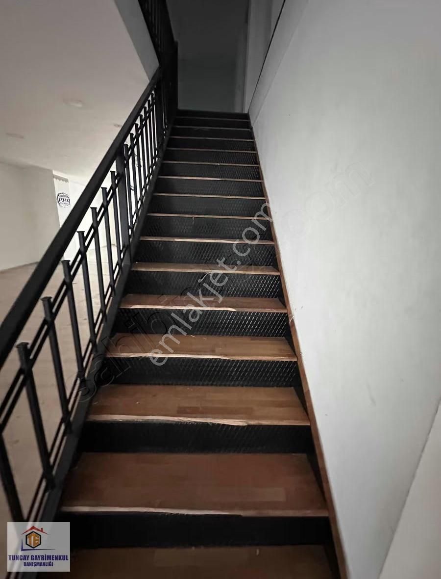 Mahmutbey Caddesi Asma Katlı 350 M² Kiralık Dükkan Mağaza - Görsel 16