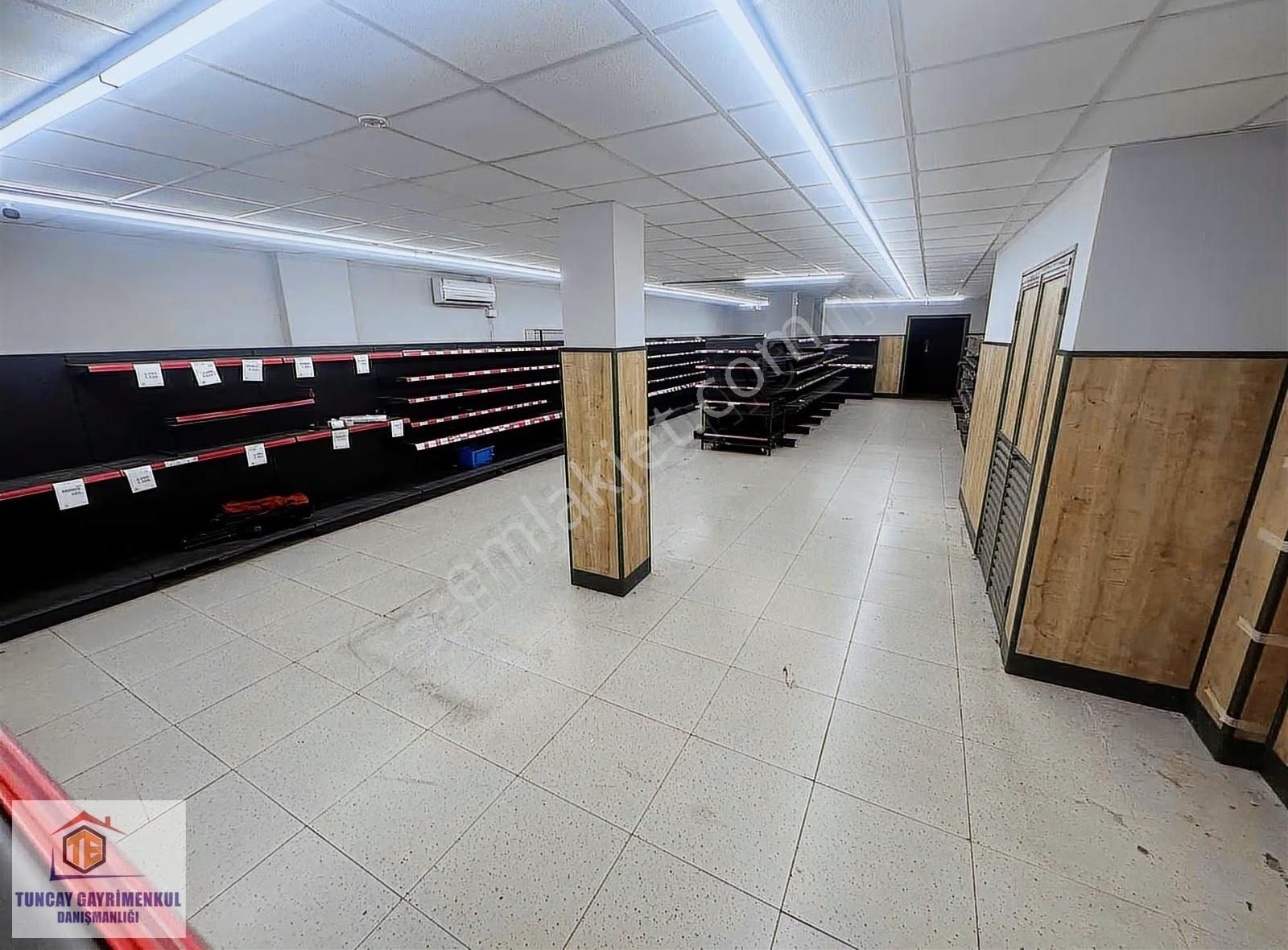 Halkalı Merkez Mahallesin"de 700 M2 İskanlı 2 Katlı Dükkan - Görsel 10