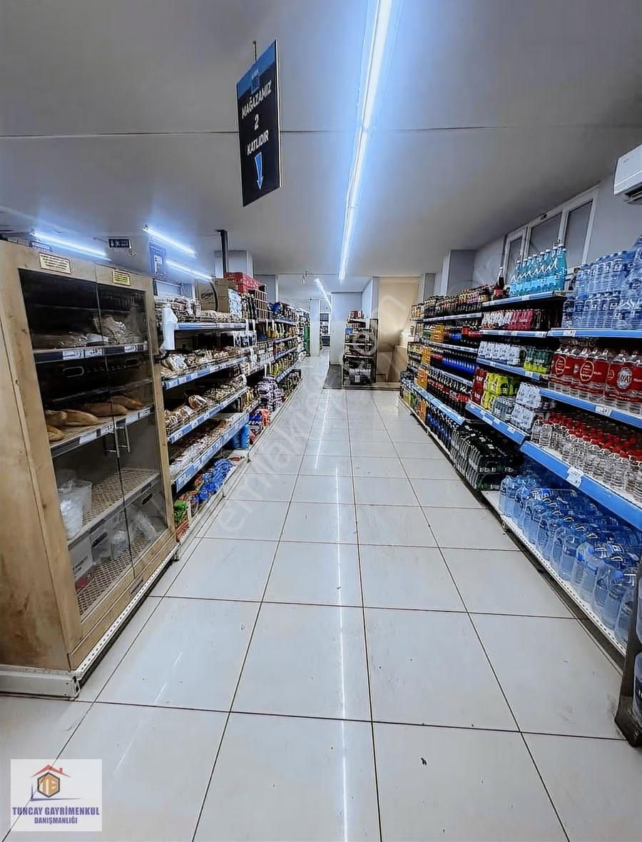 Halkalı Merkez Mahallesin"de 700 M2 İskanlı 2 Katlı Dükkan - Görsel 8