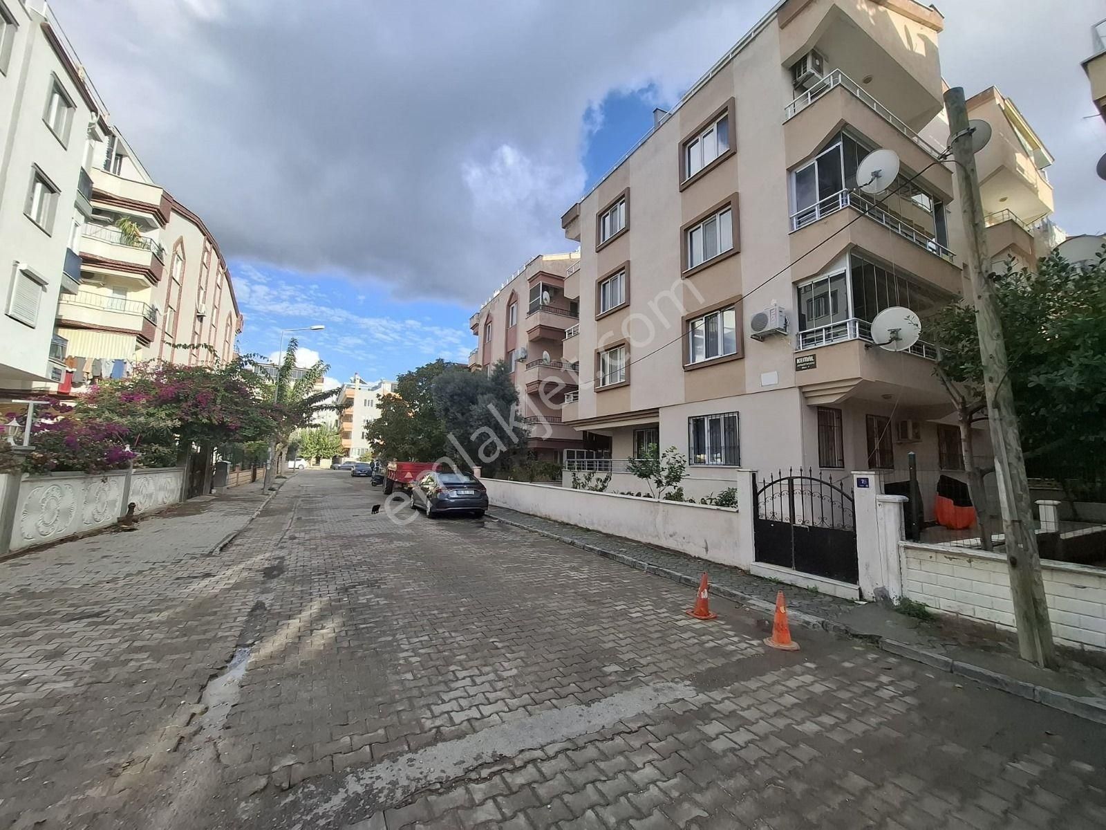 Didim Efelerde Ayrı Mutfak, Ön Cephe 2+1 Daire - Görsel 3