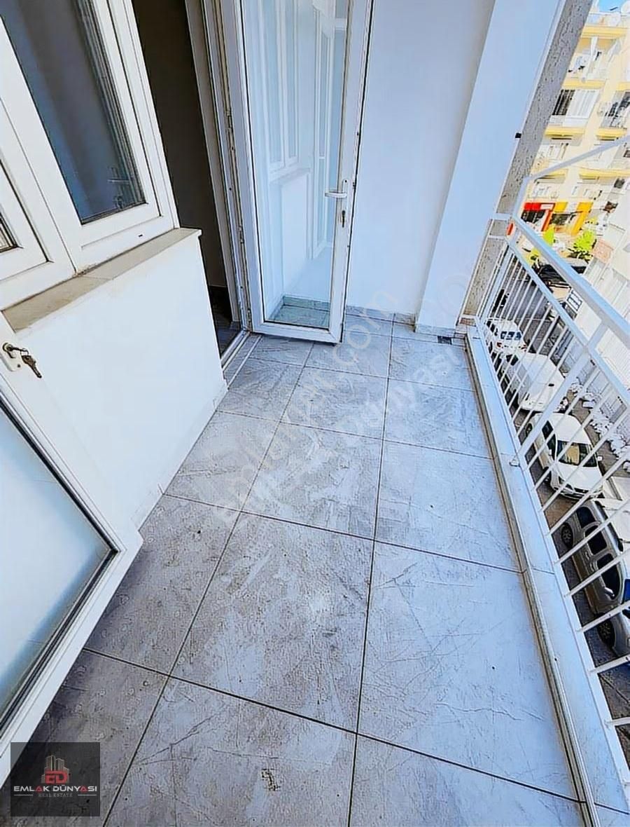 Üçgen Mah.yüzüncüyıl Bulvarına Bir Bina Emsalin Altın'da3+1daire - Görsel 33