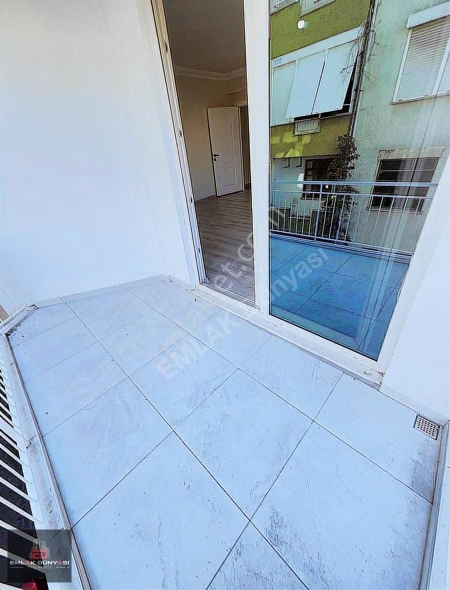 Üçgen Mah.yüzüncüyıl Bulvarına Bir Bina Emsalin Altın'da3+1daire - Görsel 23