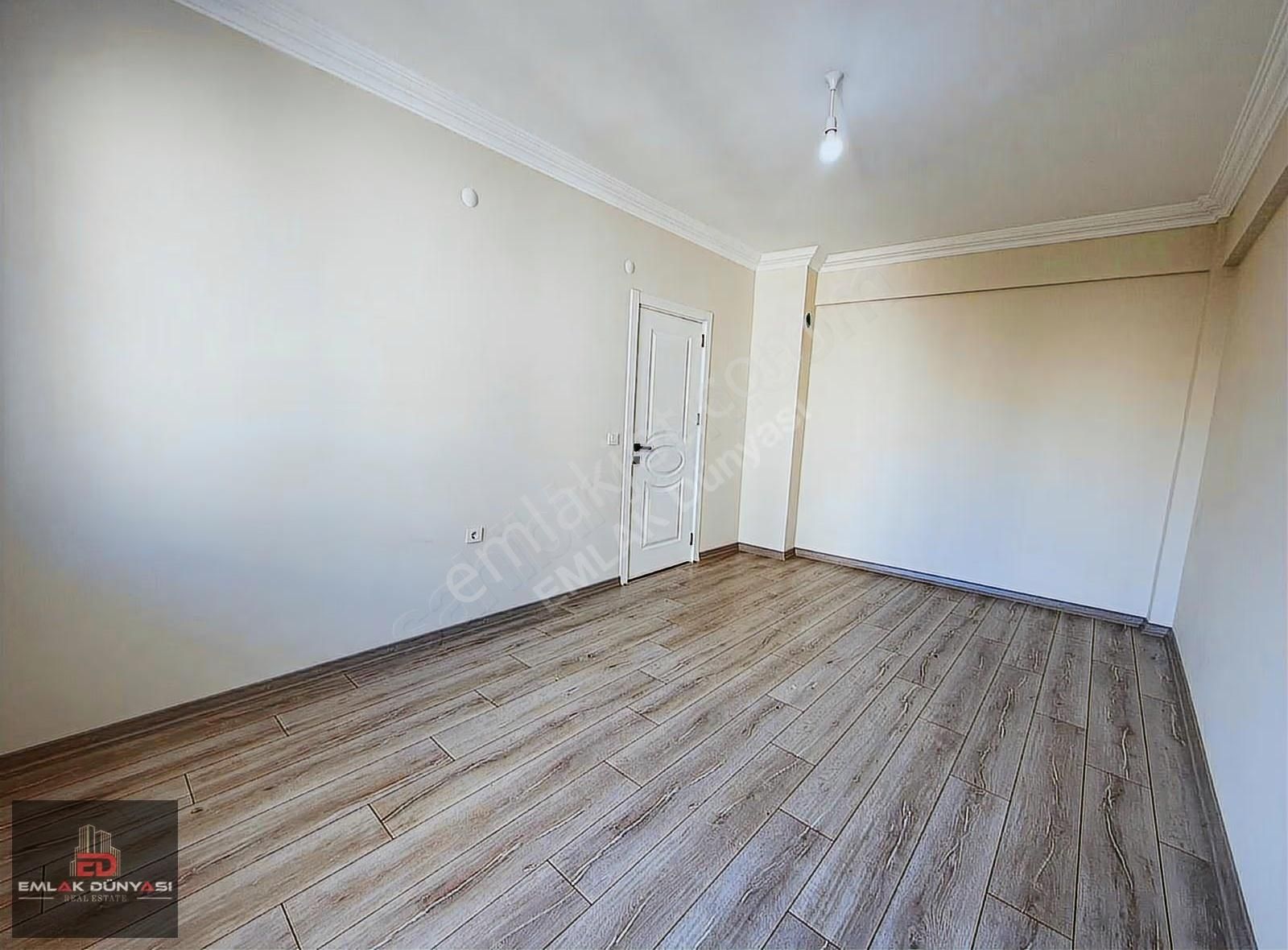 Üçgen Mah.yüzüncüyıl Bulvarına Bir Bina Emsalin Altın'da3+1daire - Görsel 27