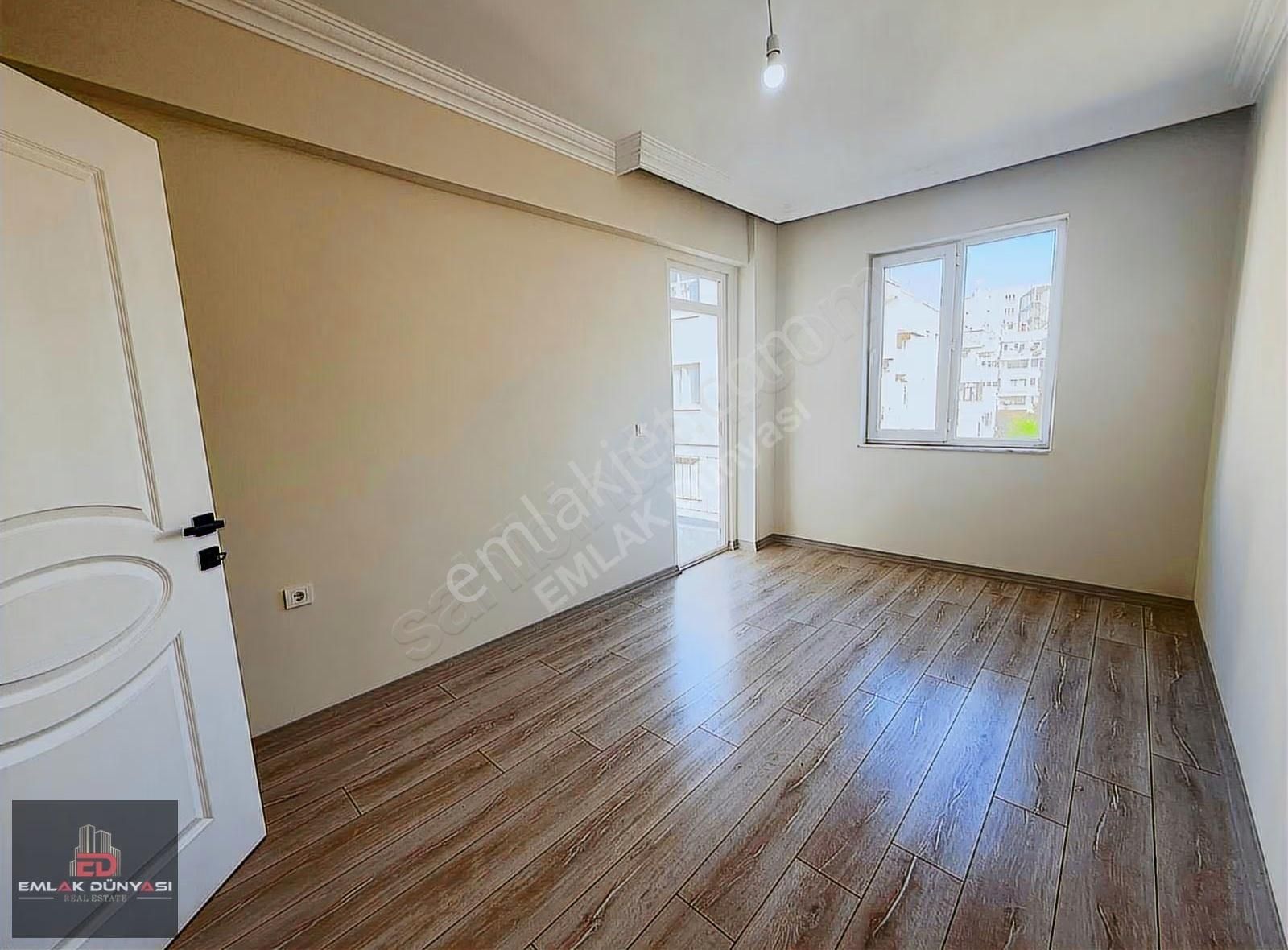 Üçgen Mah.yüzüncüyıl Bulvarına Bir Bina Emsalin Altın'da3+1daire - Görsel 9