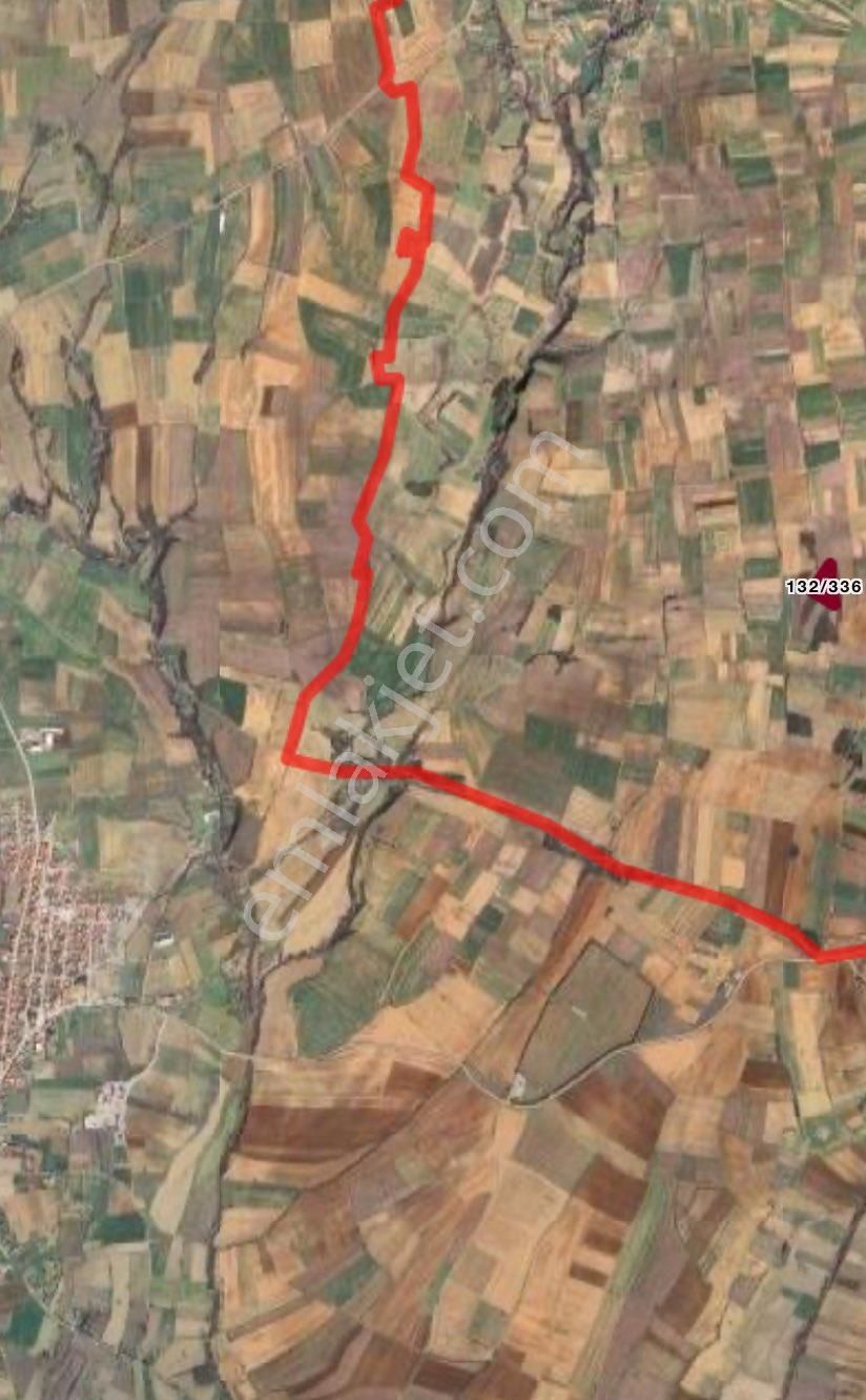 Ege Emlak'tan Gelibolu Bayramiç Köyünde Satılık Tarla