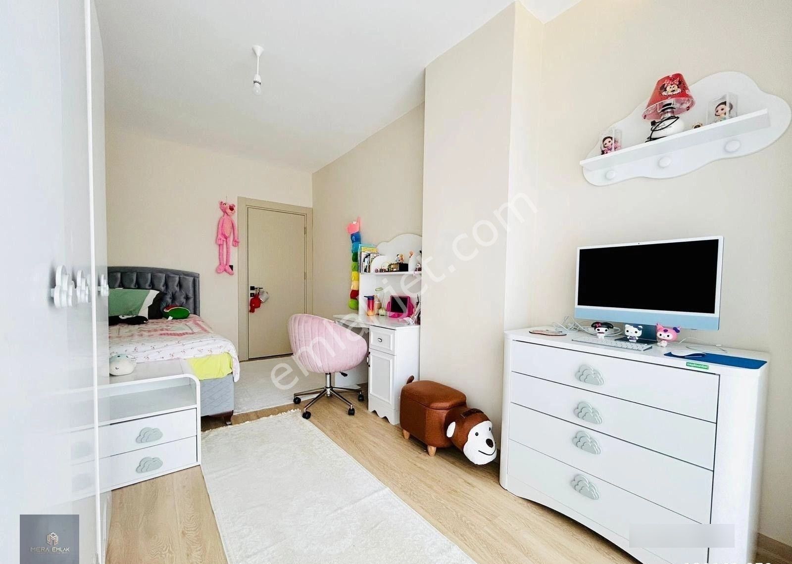 Mera Emlaktan Hamidiye Mah. Edremit Şehir Merkezinde 4+1 190m2 Ultralüx Satılık Daire - Görsel 3