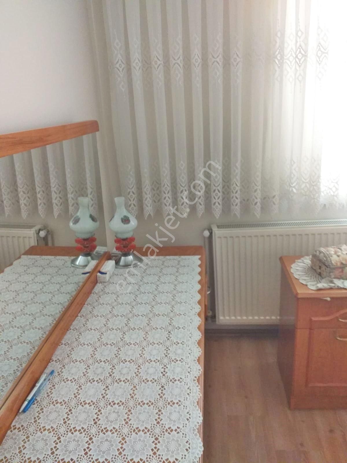 Tıp Fakültesi Cadde Yakınında Ara Katta Full Eşyalı 3+1 Kiralık Daire - Görsel 14
