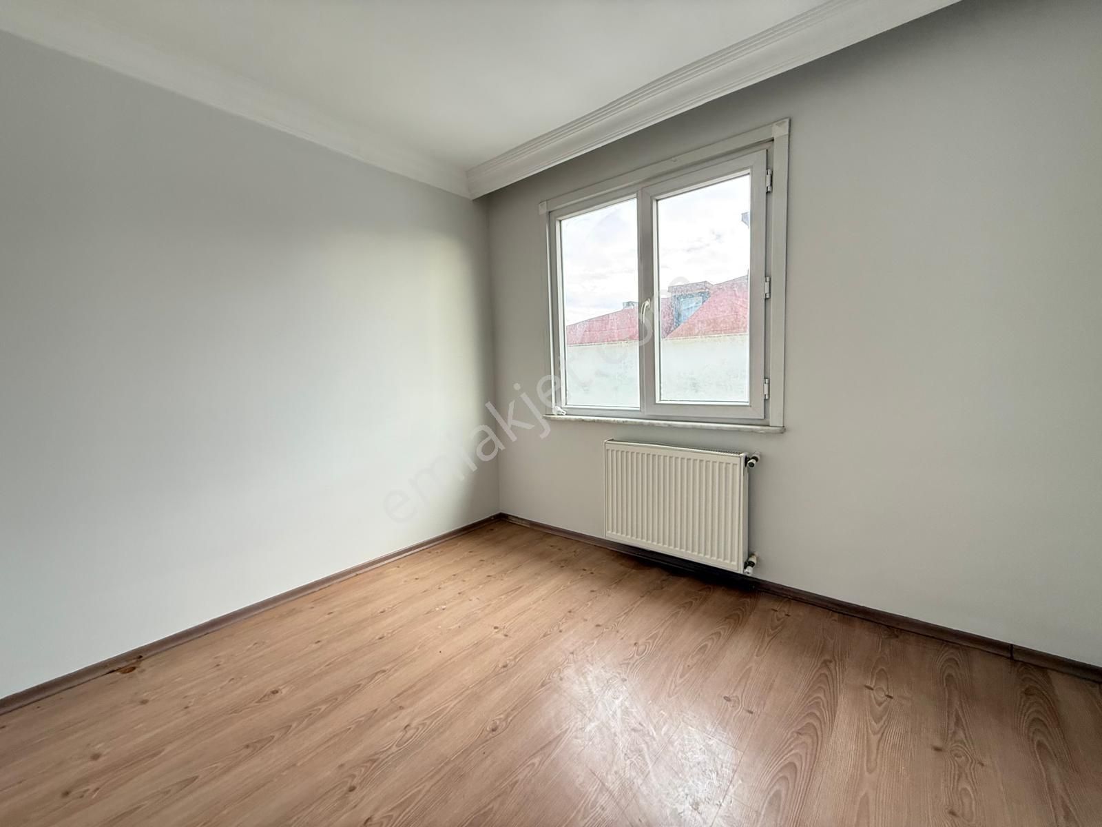 Satılık Metroya Beş Dakika 3+1 Çatı Dubleks 110m2 İskanlı Daire - Görsel 22