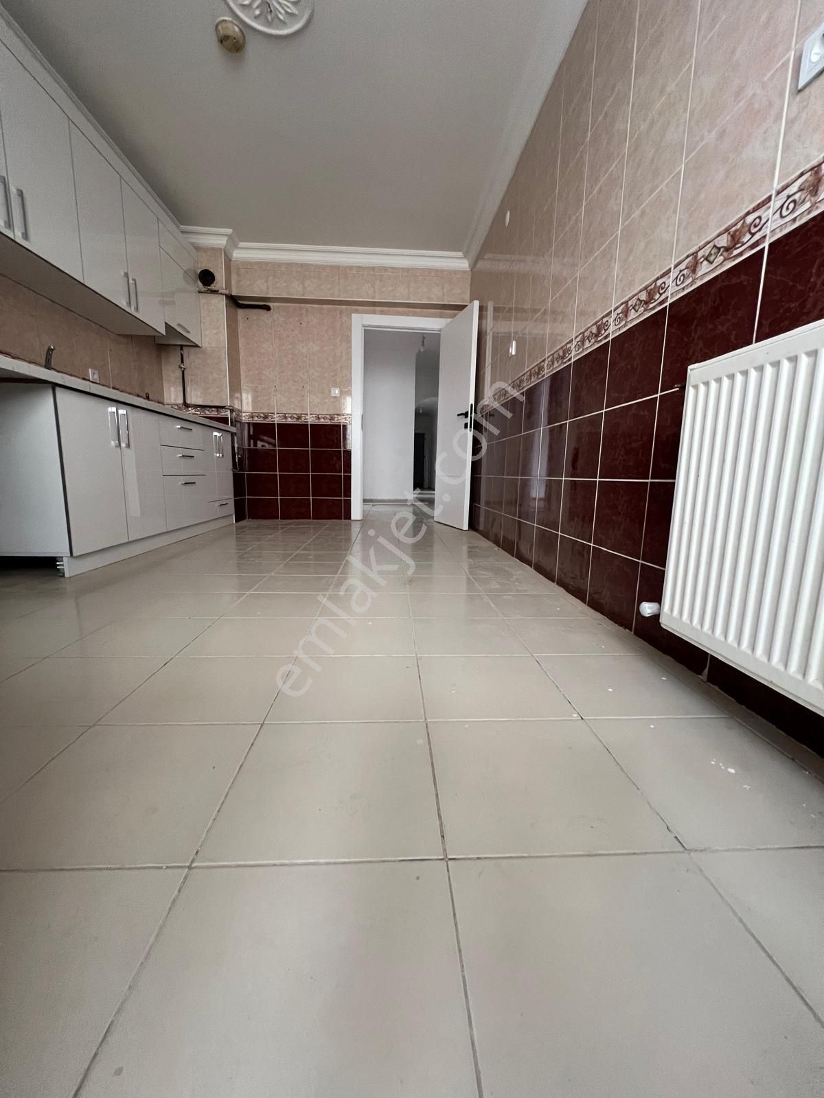 Yayla Mahallesi'nde Asansörlü 3+1 Daire! - Görsel 5