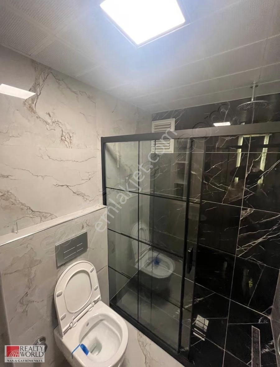 Lüks Site İçinde Kiralık 2+1 Daire - Görsel 18