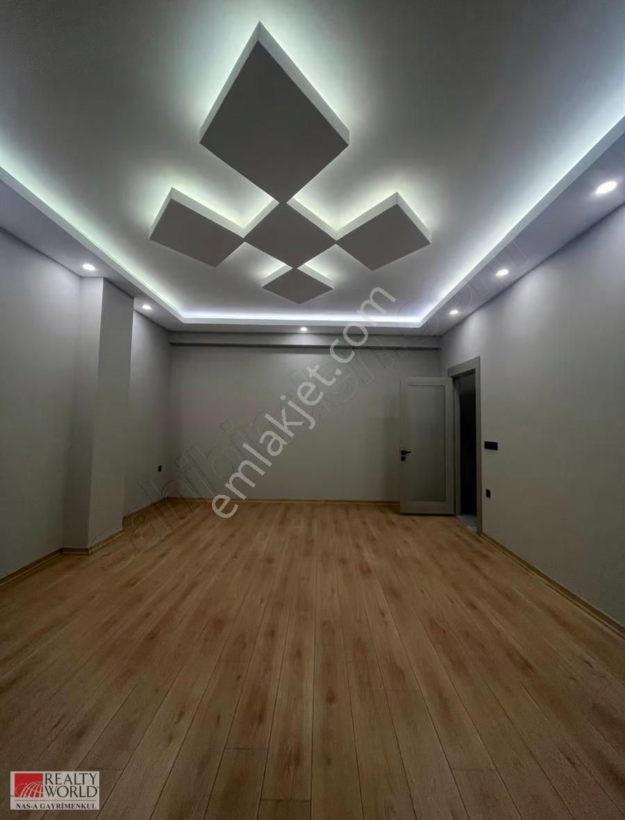 Lüks Site İçinde Kiralık 2+1 Daire - Görsel 34