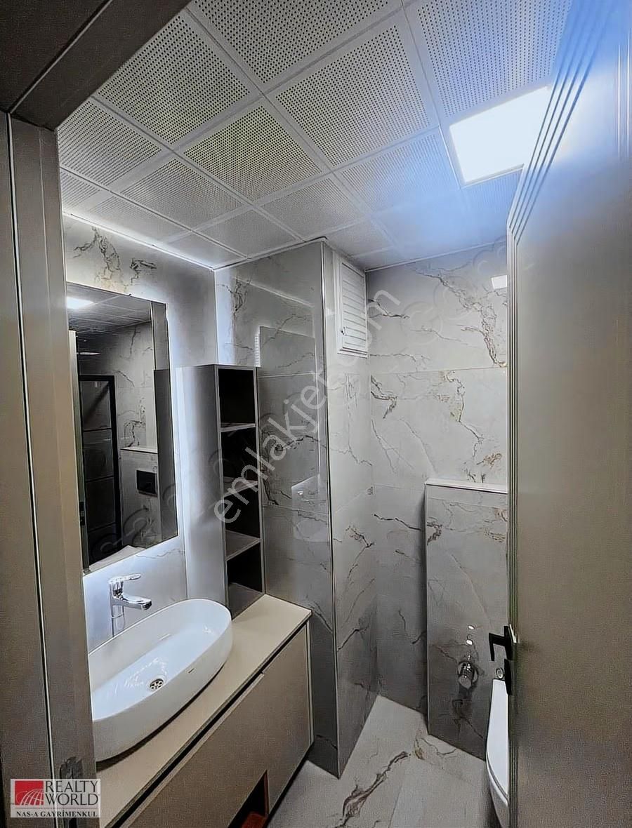 Lüks Site İçinde Kiralık 2+1 Daire - Görsel 11