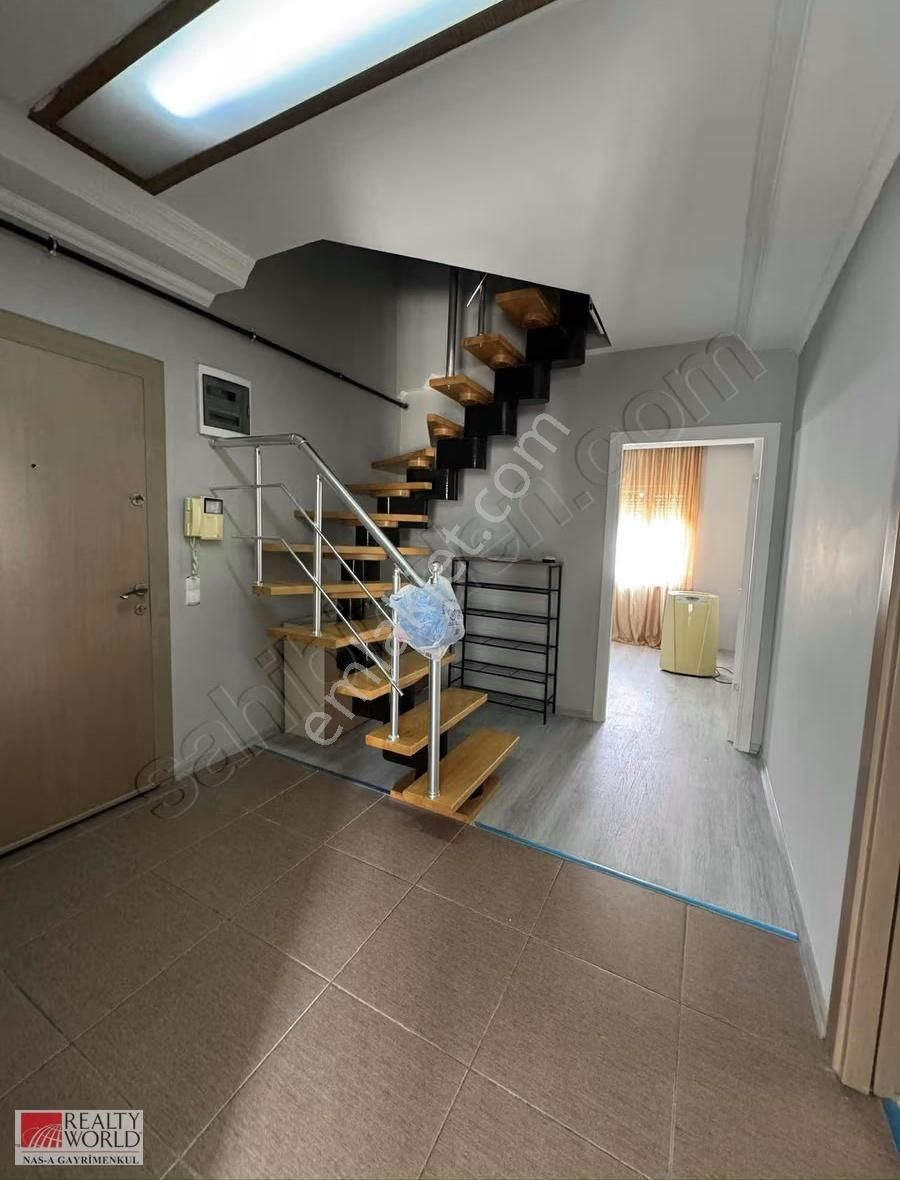 Konyaaltı Liman Mahallesinde Doğalgazlı, 4+1 Kiralık Dubleks - Görsel 24