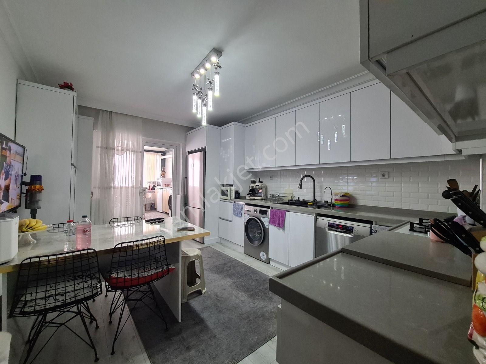 Şentepe Göbekte Teras Balkon & Kış Bahçeli Ultra Lux Yapılı 3+1