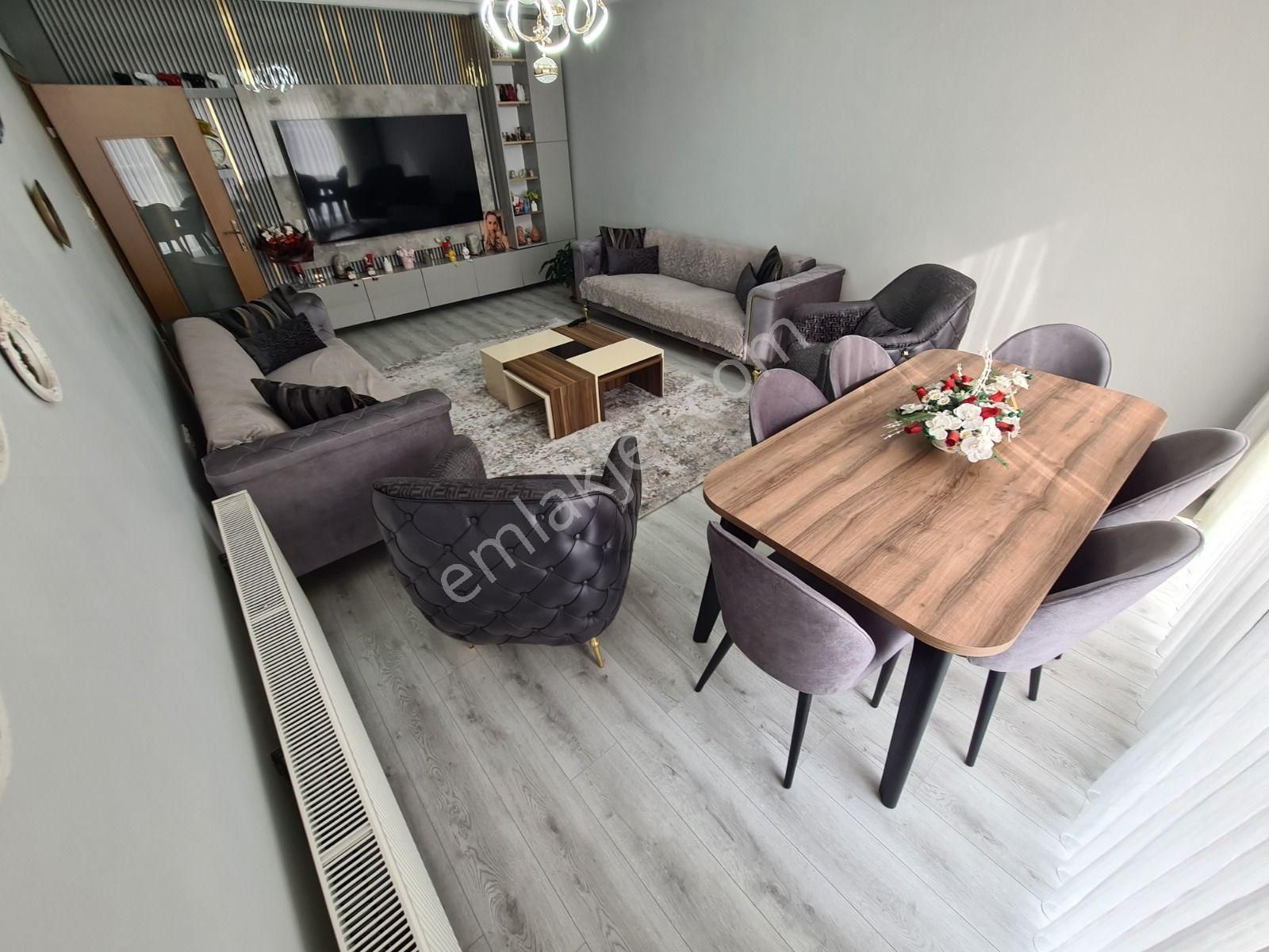 Şentepe Göbekte Teras Balkon & Kış Bahçeli Ultra Lux Yapılı 3+1 - Görsel 15