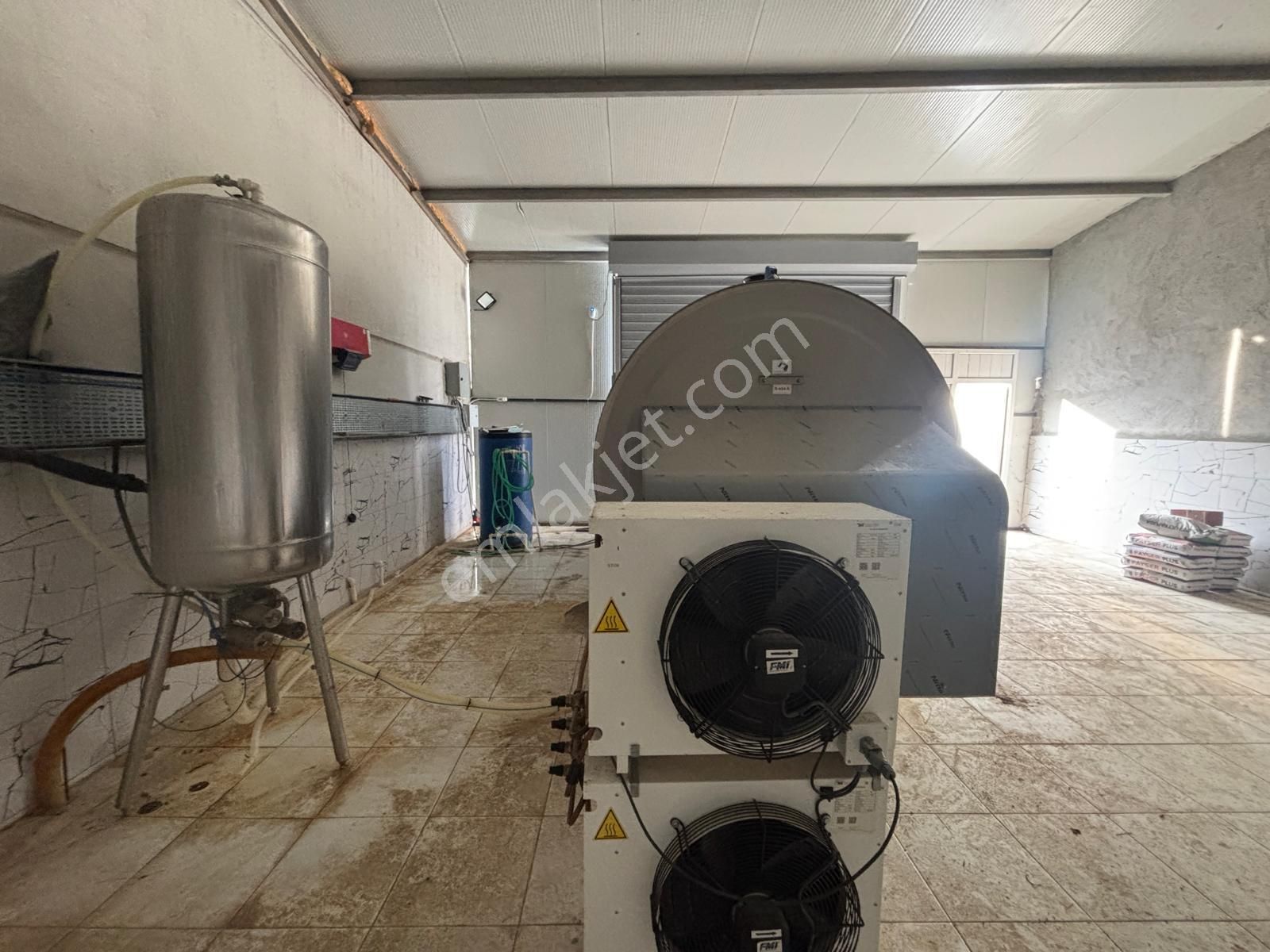 Cb King'den Yeniköy Mahallesi Tam Ekipmanlı Satılık Çiftlik - Görsel 19