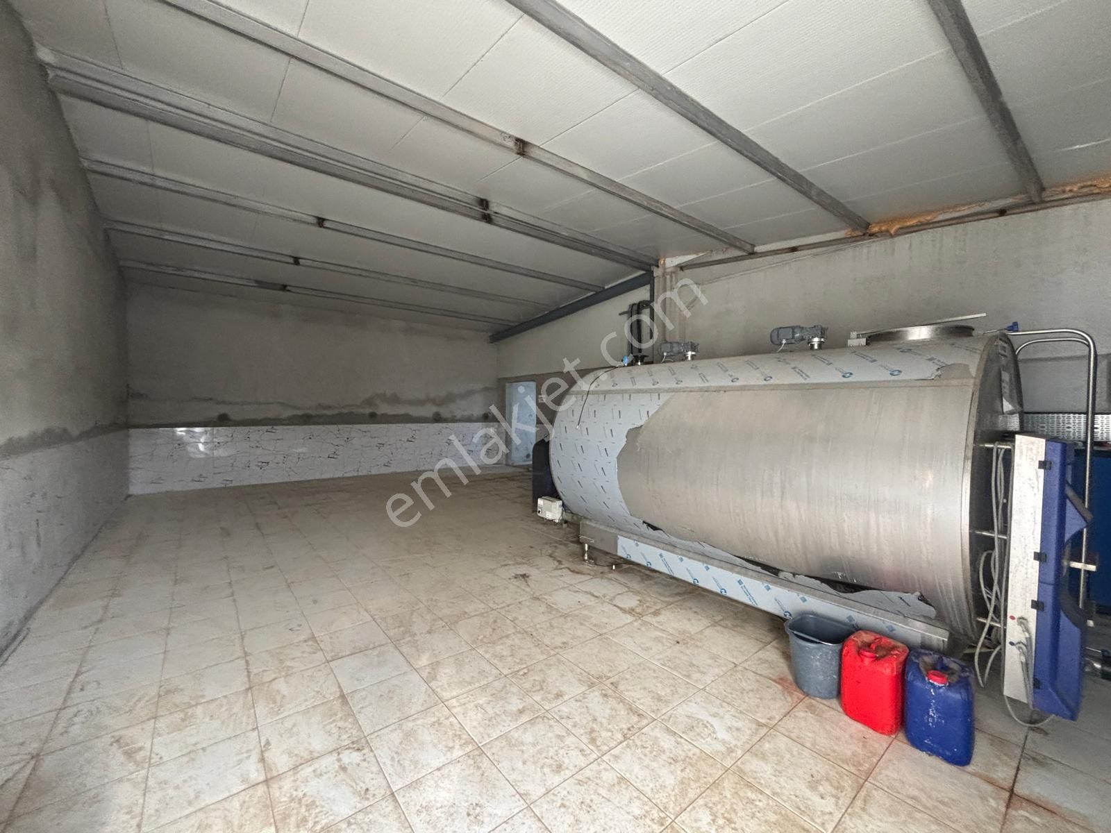 Cb King'den Yeniköy Mahallesi Tam Ekipmanlı Satılık Çiftlik - Görsel 16