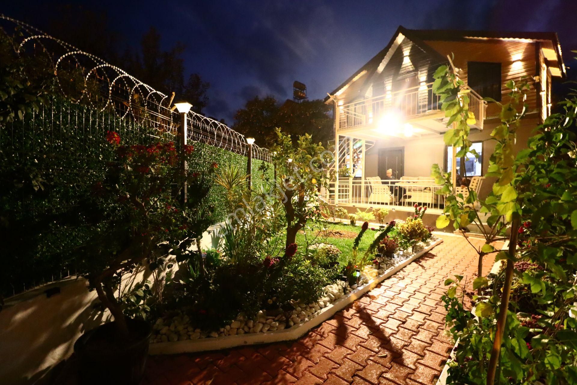 Çakırlarda Satılık Bahçeli Kullanım Alanına Sahip Müstakil Ev