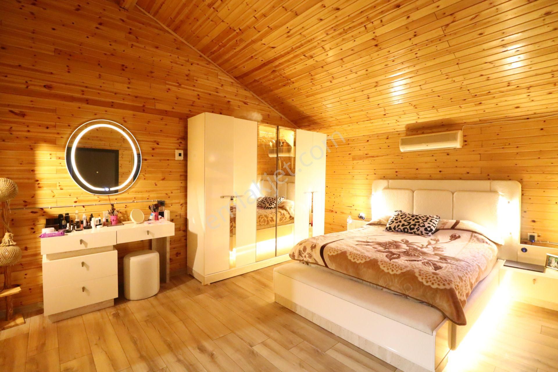 Çakırlarda Satılık Bahçeli Kullanım Alanına Sahip Müstakil Ev - Görsel 20