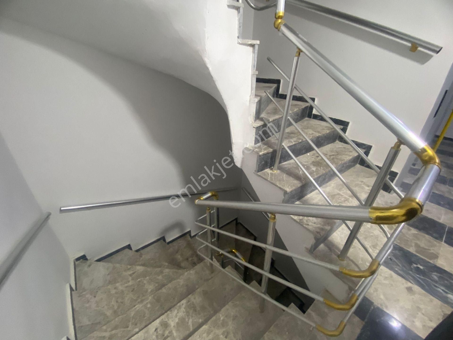 Halk Cd Üzeri Fırsat Arakat Eşyalı Kiralık 2+0 Daire Kk-3 - Görsel 18