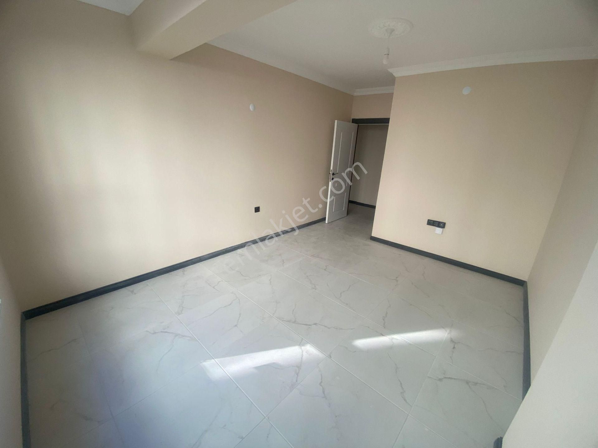 Halk Cd Üzeri Fırsat Arakat Eşyalı Kiralık 2+0 Daire Kk-3 - Görsel 2