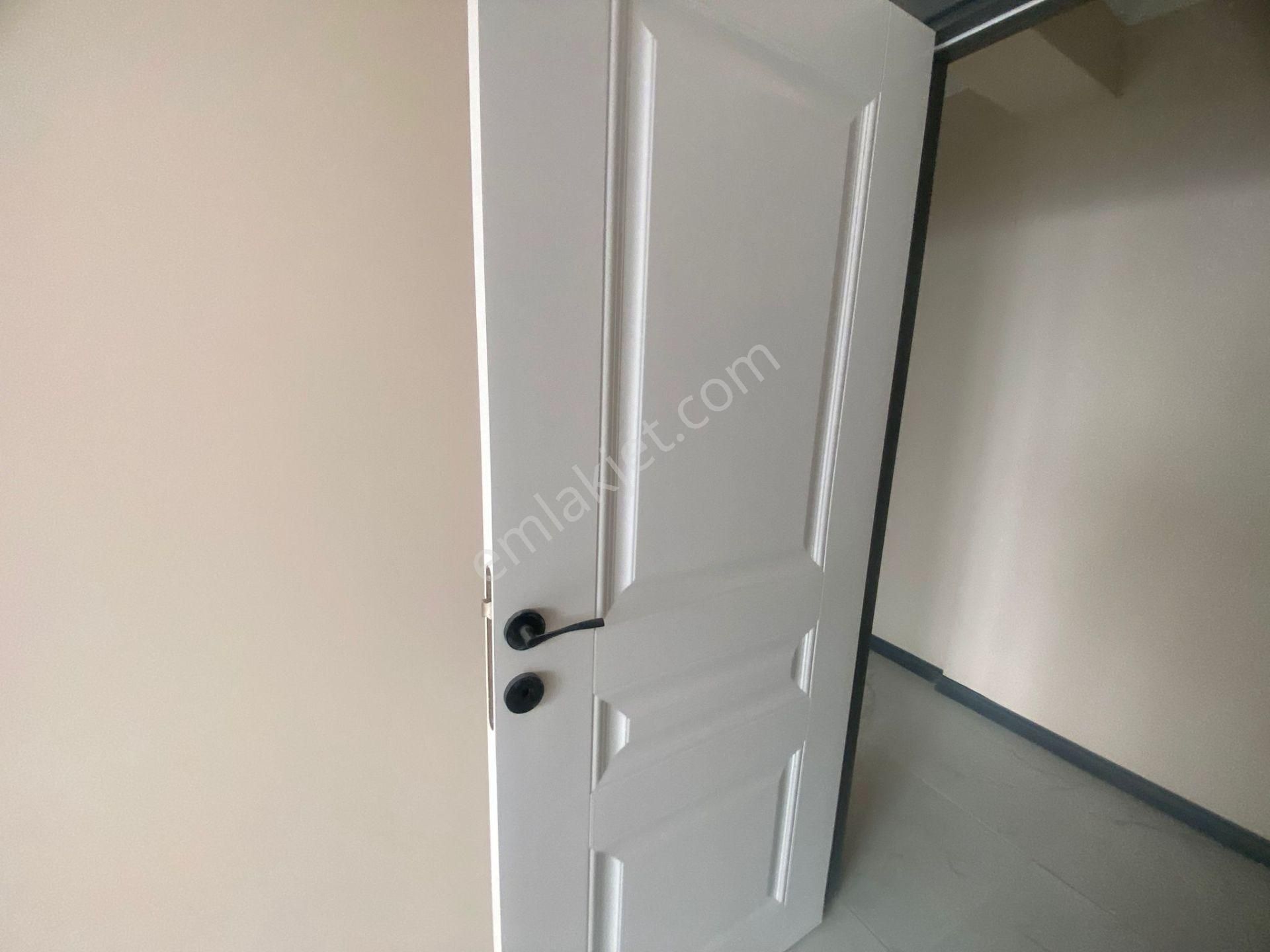 Halk Cd Üzeri Fırsat Arakat Eşyalı Kiralık 2+0 Daire Kk-3 - Görsel 3