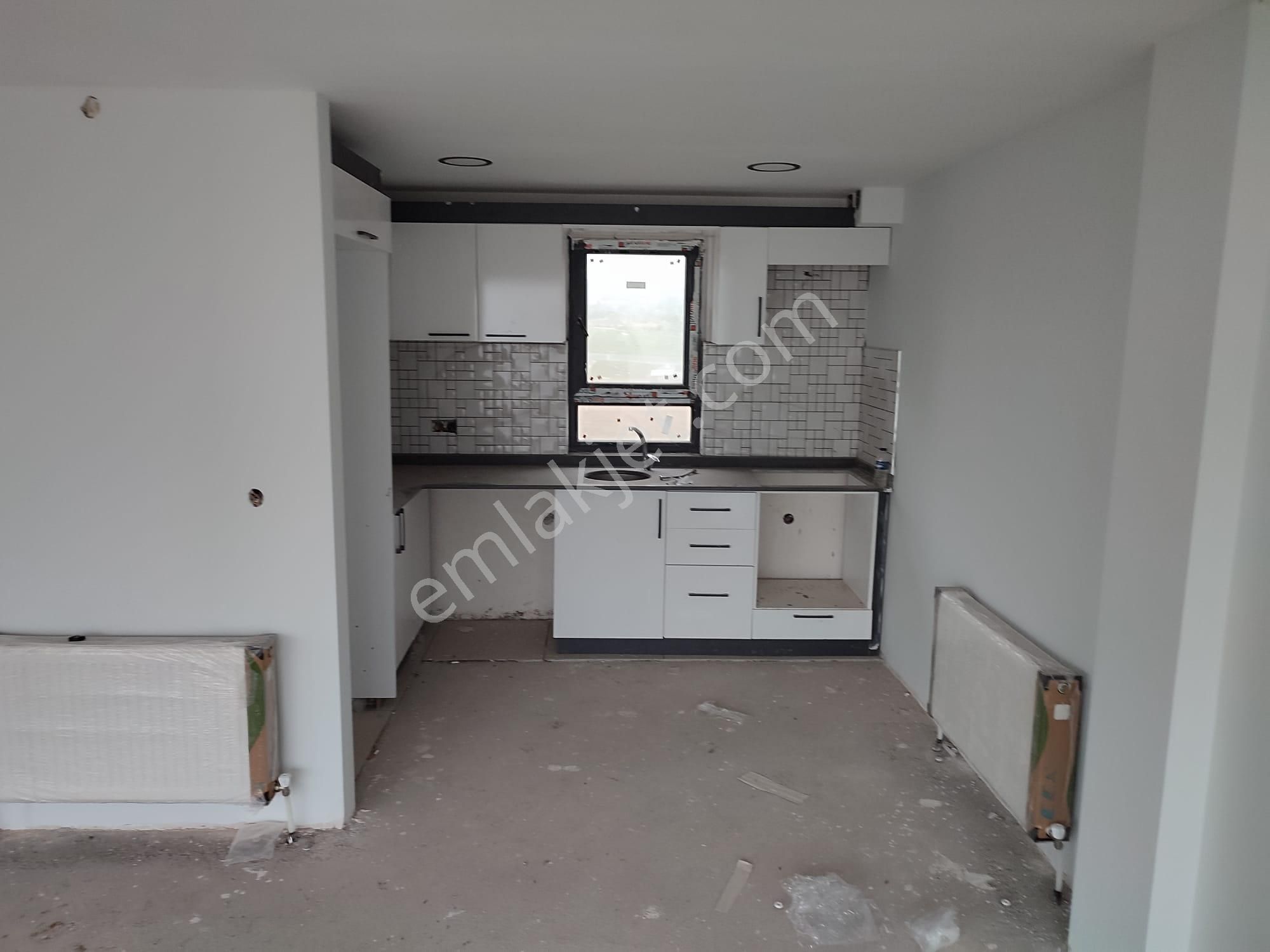 Beyaz Villaları Lapseki-hazır-yapılı -site İçerisi -denize Sıfır - Görsel 15