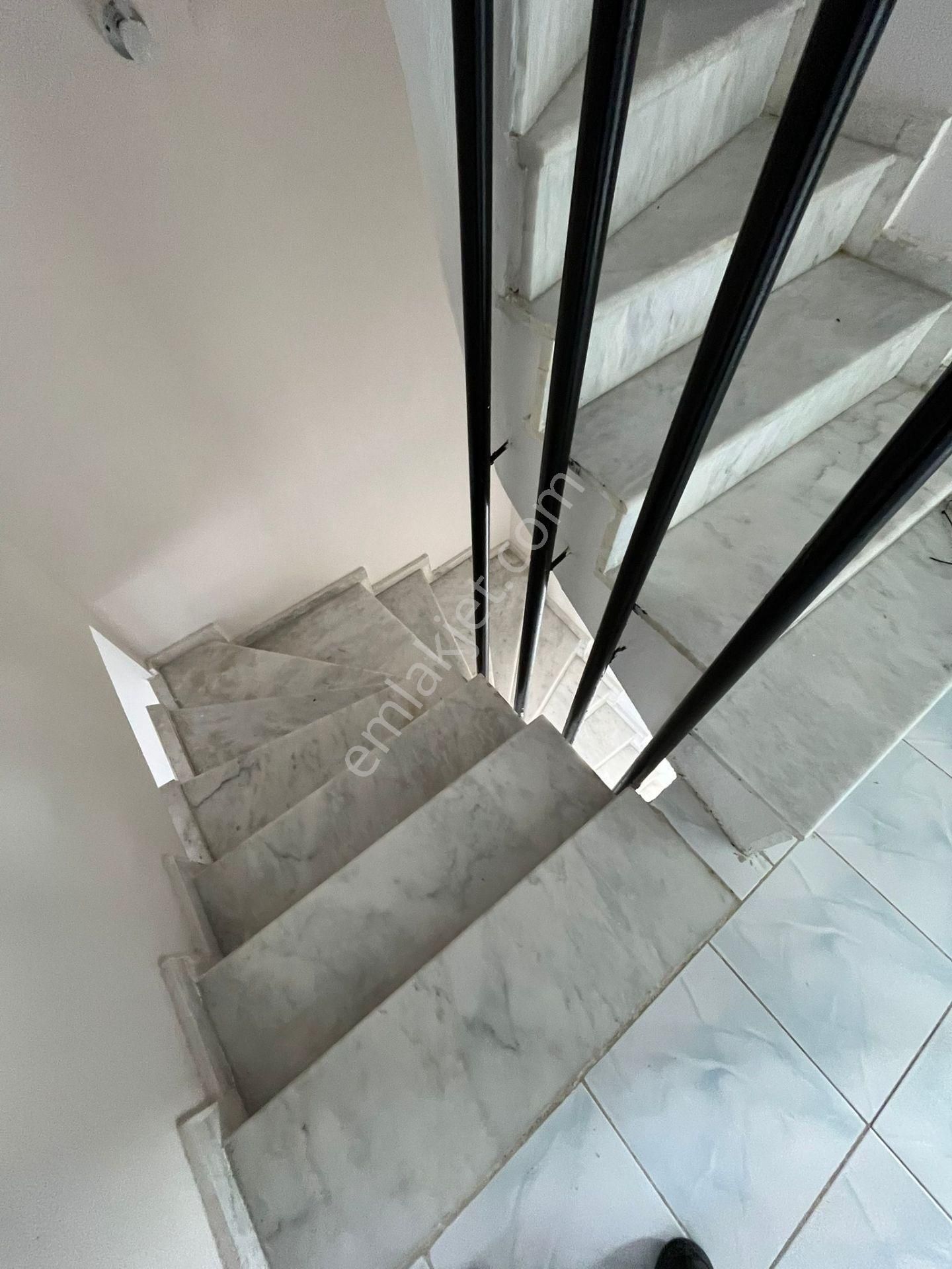 Kuşadası Kadınlar Plajına Yakın 4+1 Villa - Görsel 18