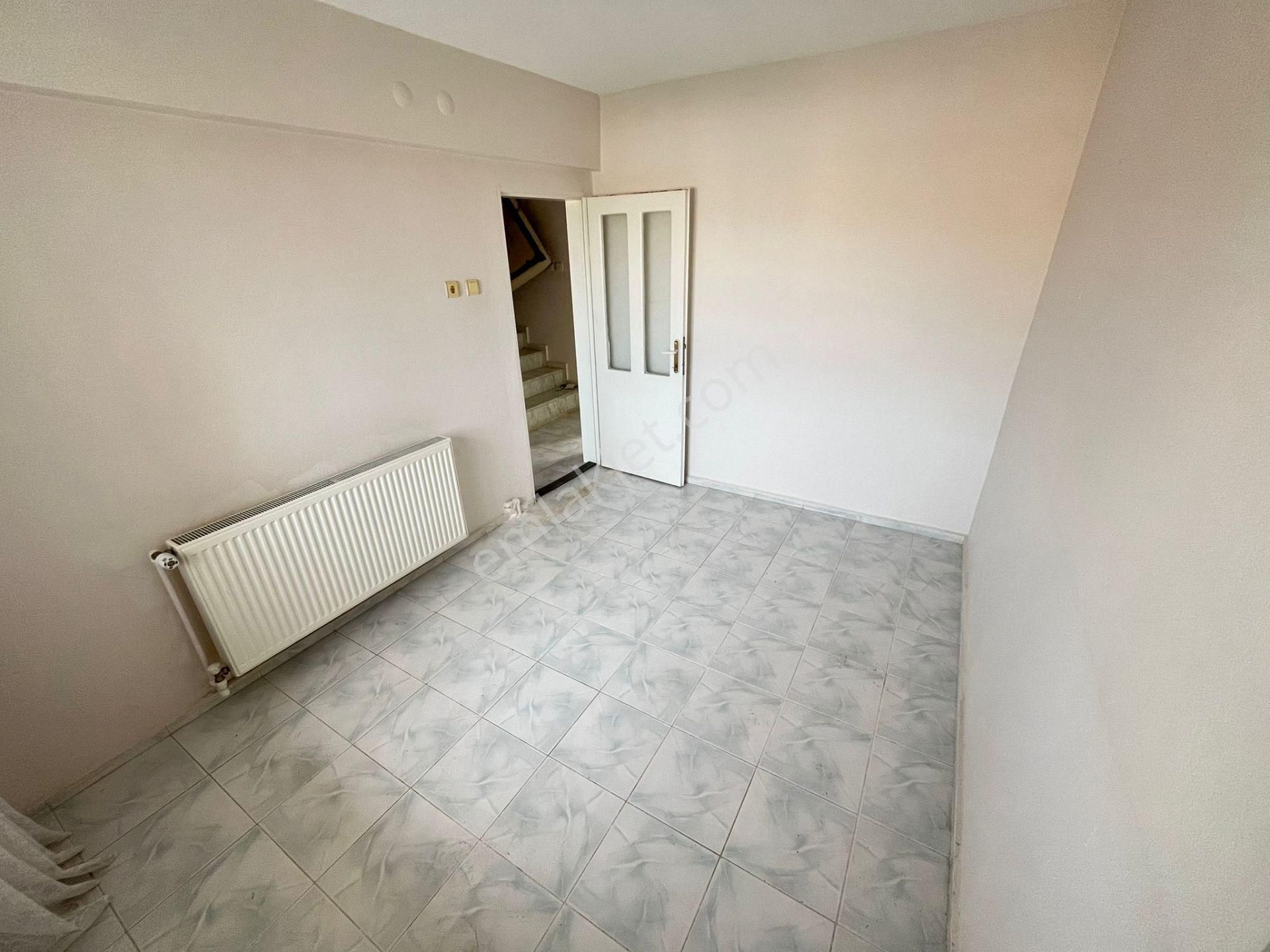 Kuşadası Kadınlar Plajına Yakın 4+1 Villa - Görsel 16