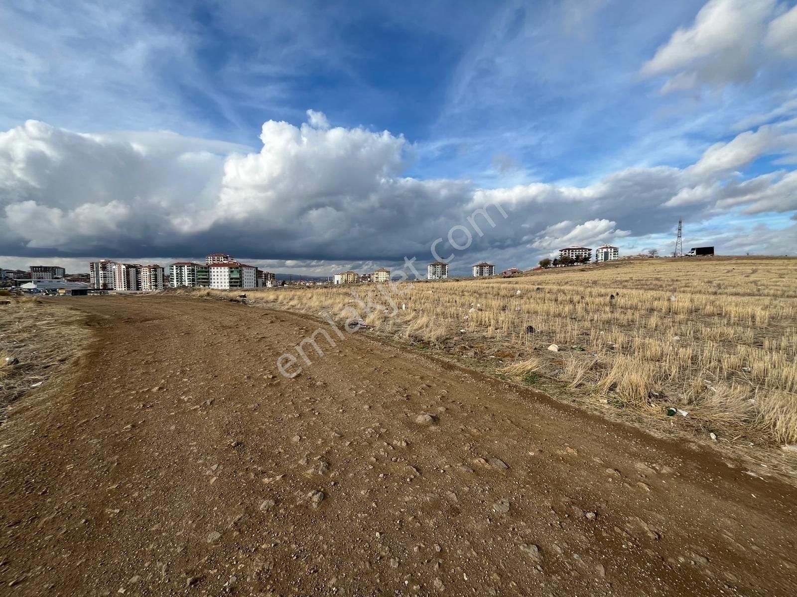 Karapürçek Devlet Hastanesi Arkasında Kızılca Parseli 900m2 Parçalı Verilir - Görsel 20