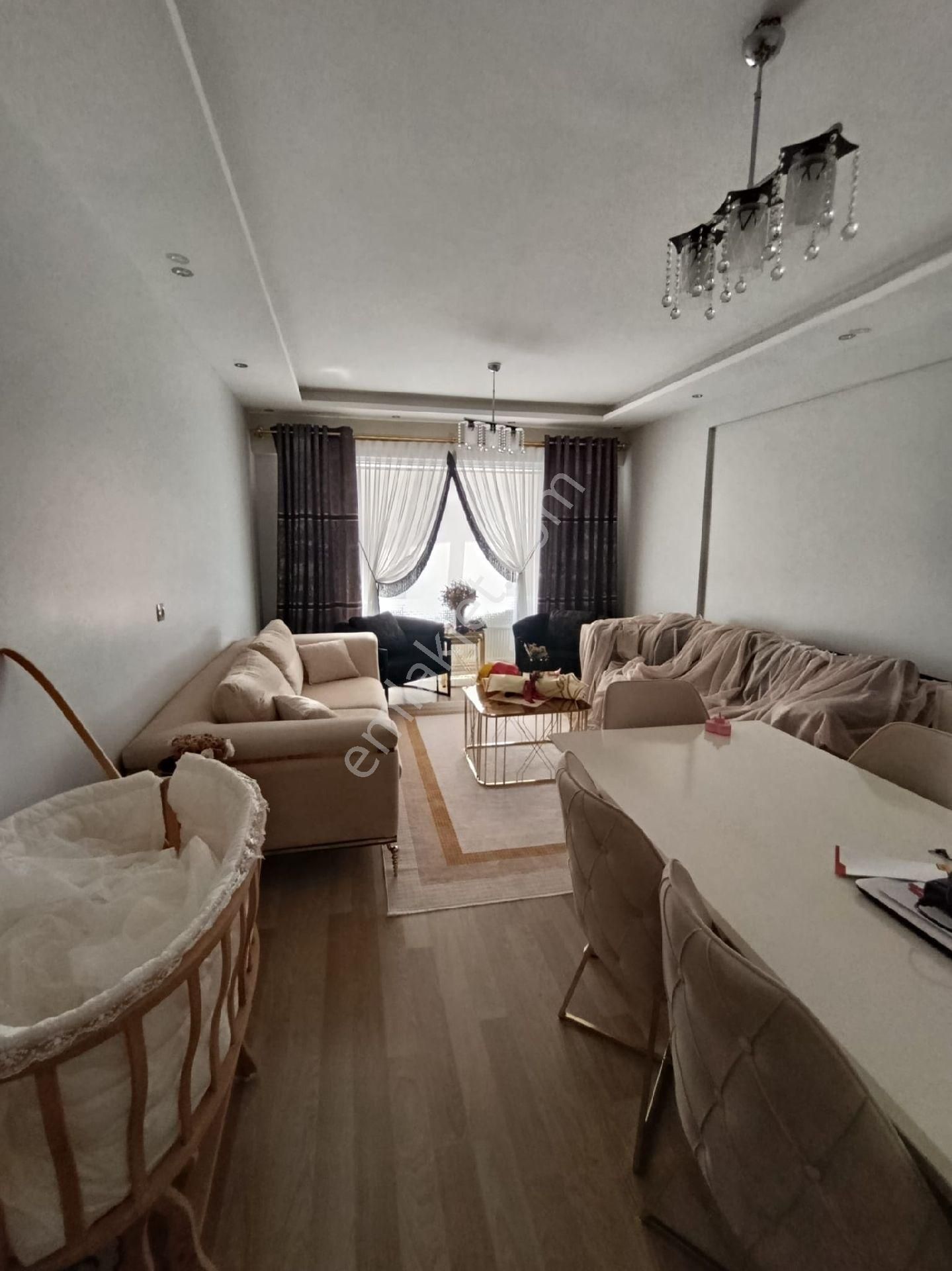 📍nf Emlaktan Satılık Temiz Bakımlı Daire Daire Çift Balkonlu