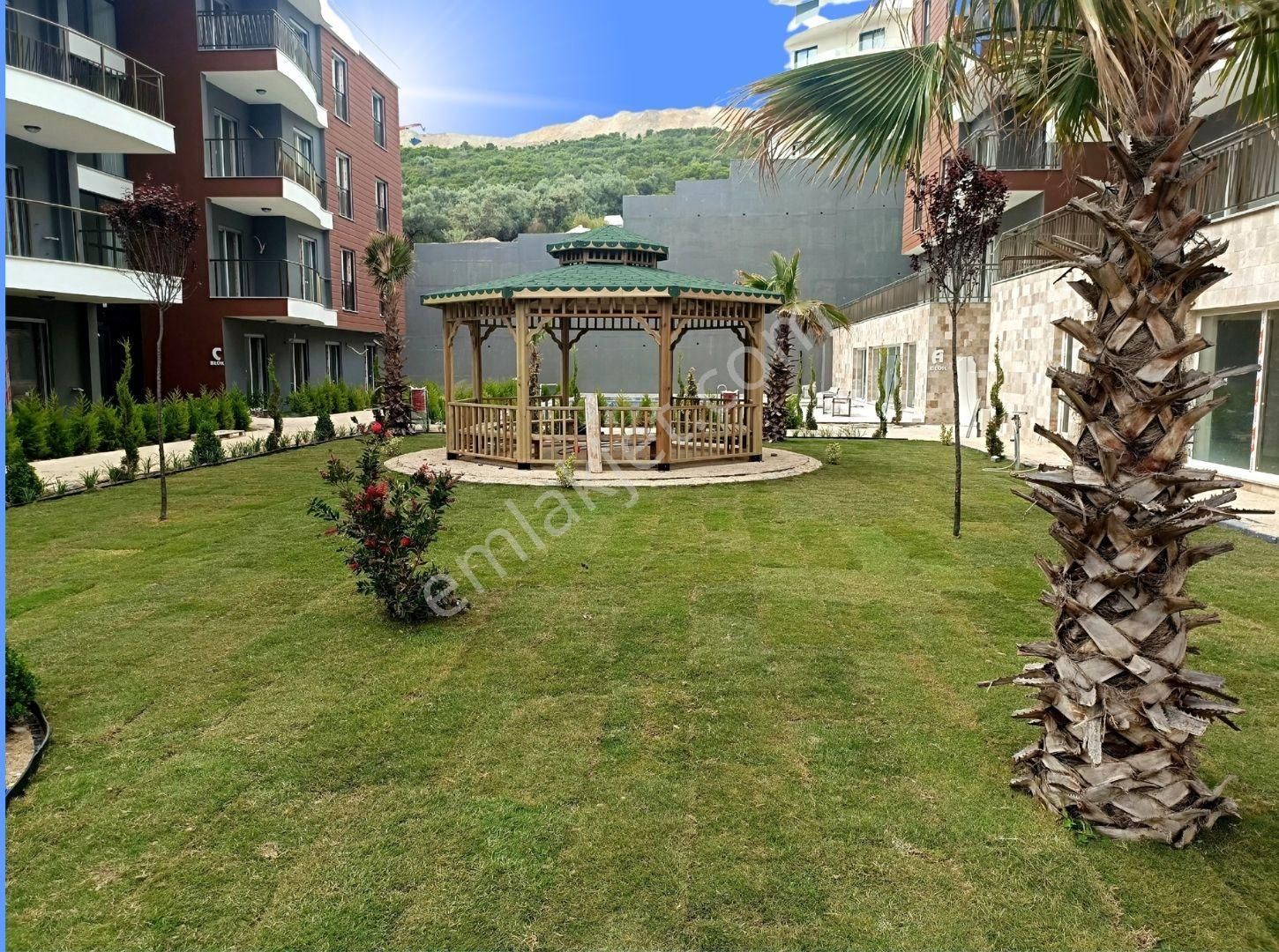 Kuşadası Değirmendere’de Satılık, Sıfır 3+1 Daire