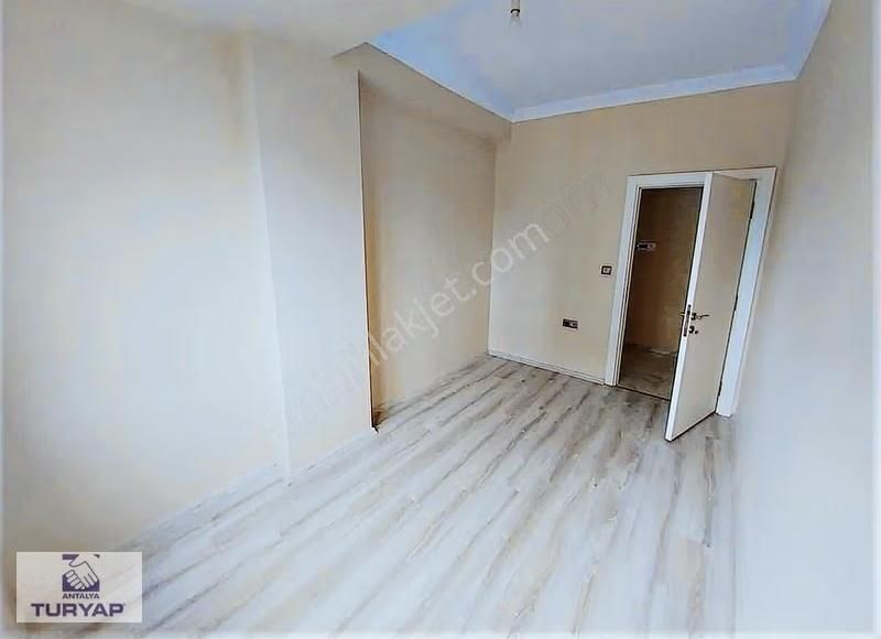 Şehir Hastanesine Yakın Satılık 3+1 Daire - Görsel 4