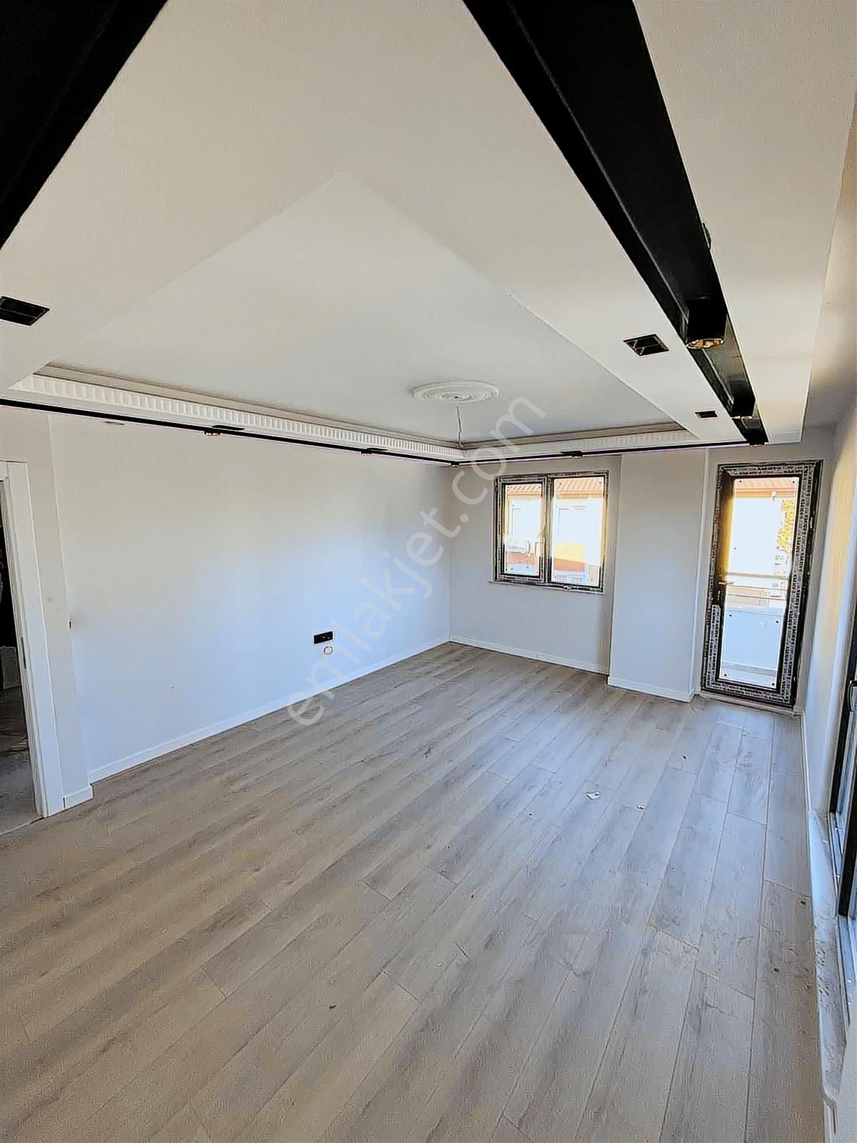 İstasyonda Emsalsiz Lokasyonda 2+1 - Görsel 17