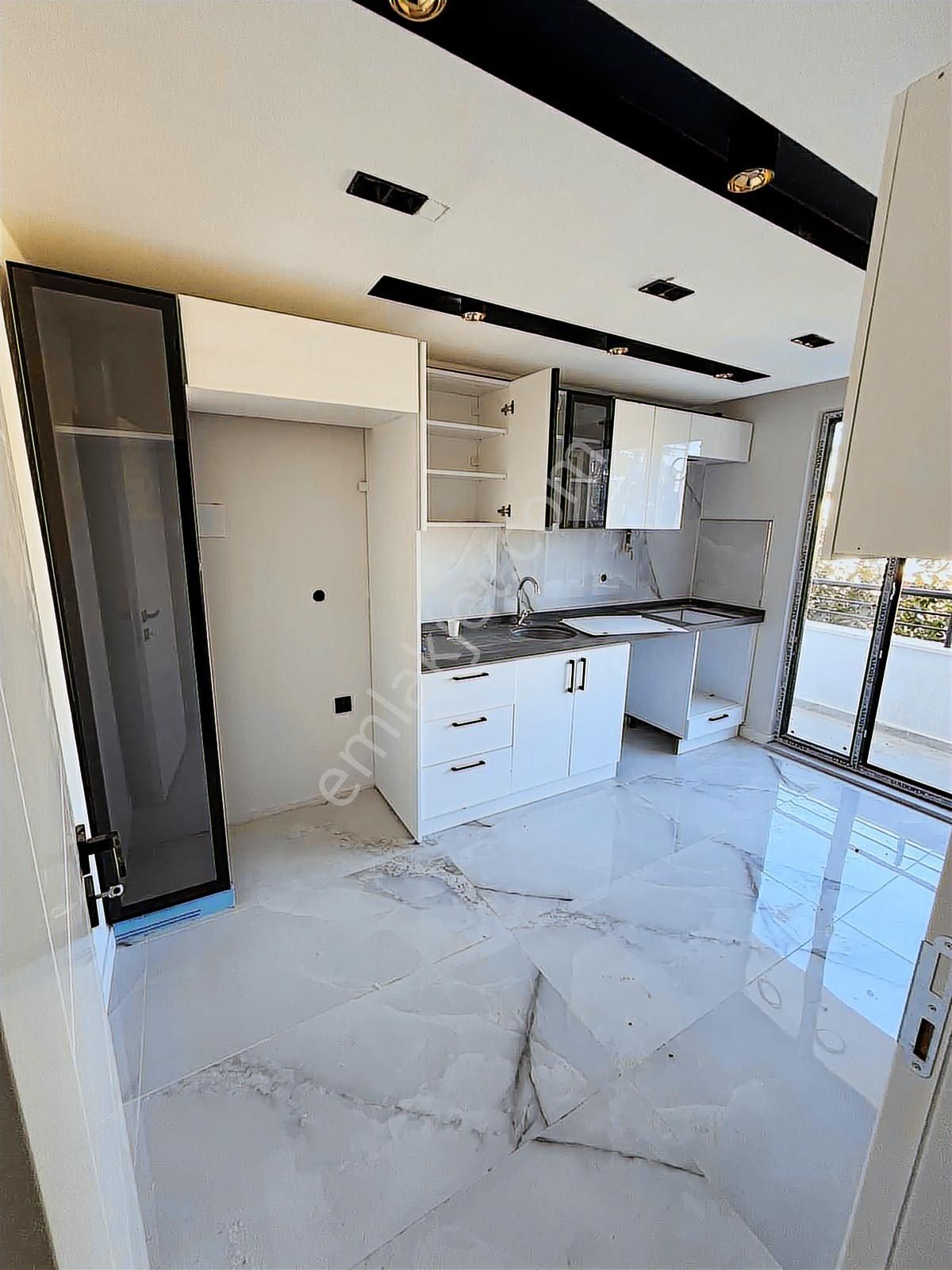 İstasyonda Emsalsiz Lokasyonda 2+1