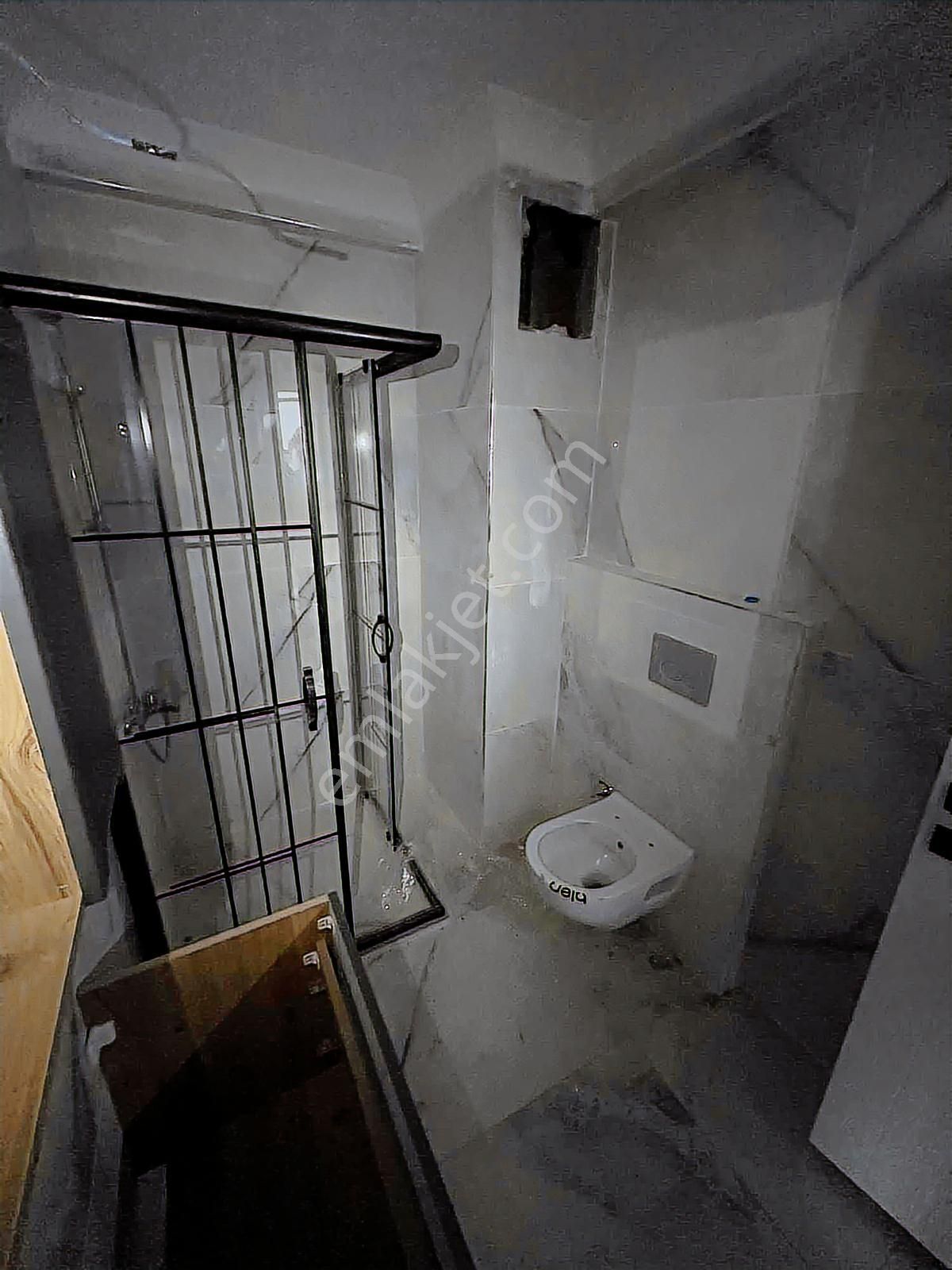 İstasyonda Emsalsiz Lokasyonda 2+1 - Görsel 5