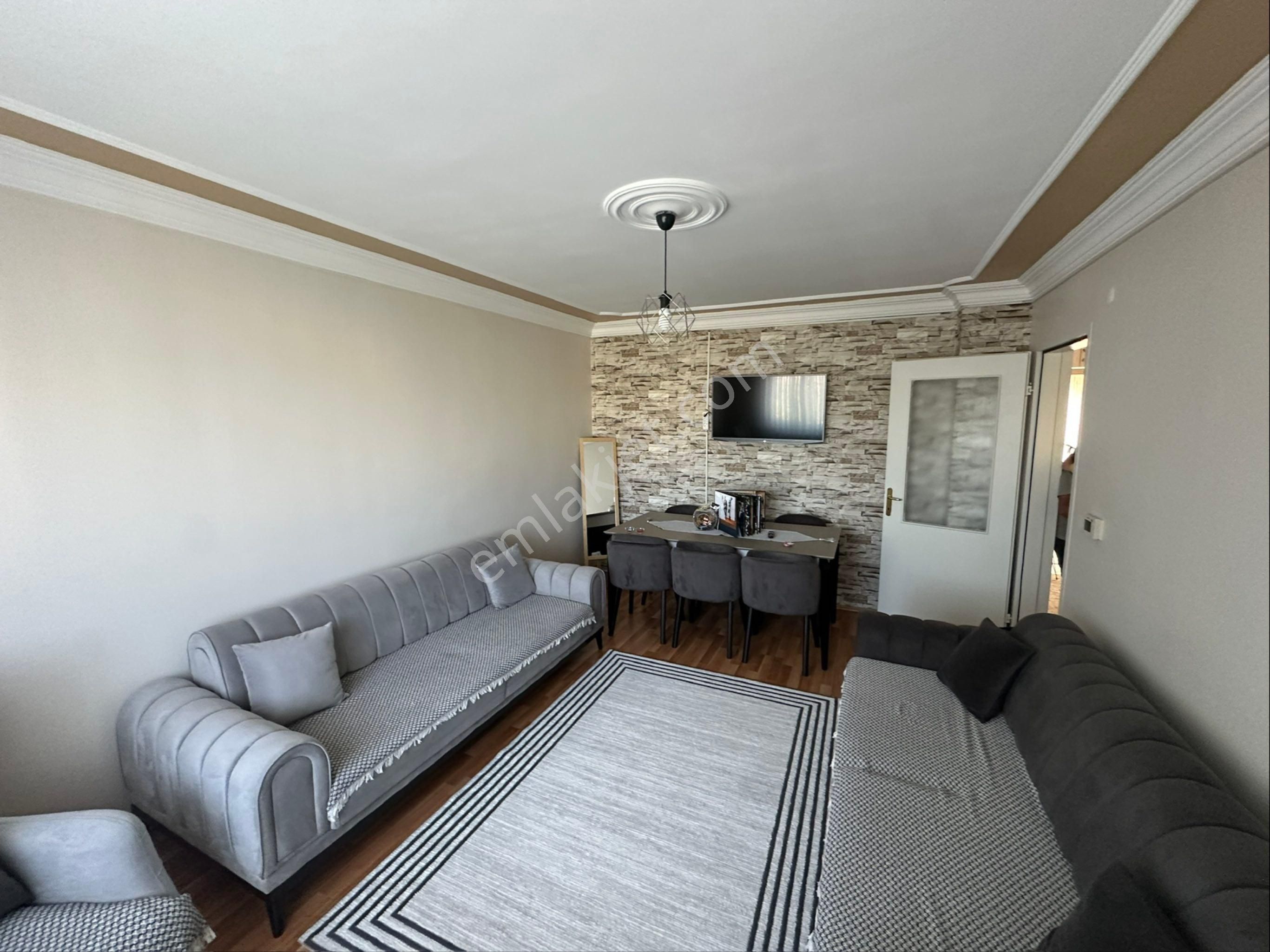 Sakarya Zümrüt Emlaktan Camili Mahallesinde 2+1 Yapılı Sorunsuz Satılık Daire - Görsel 8