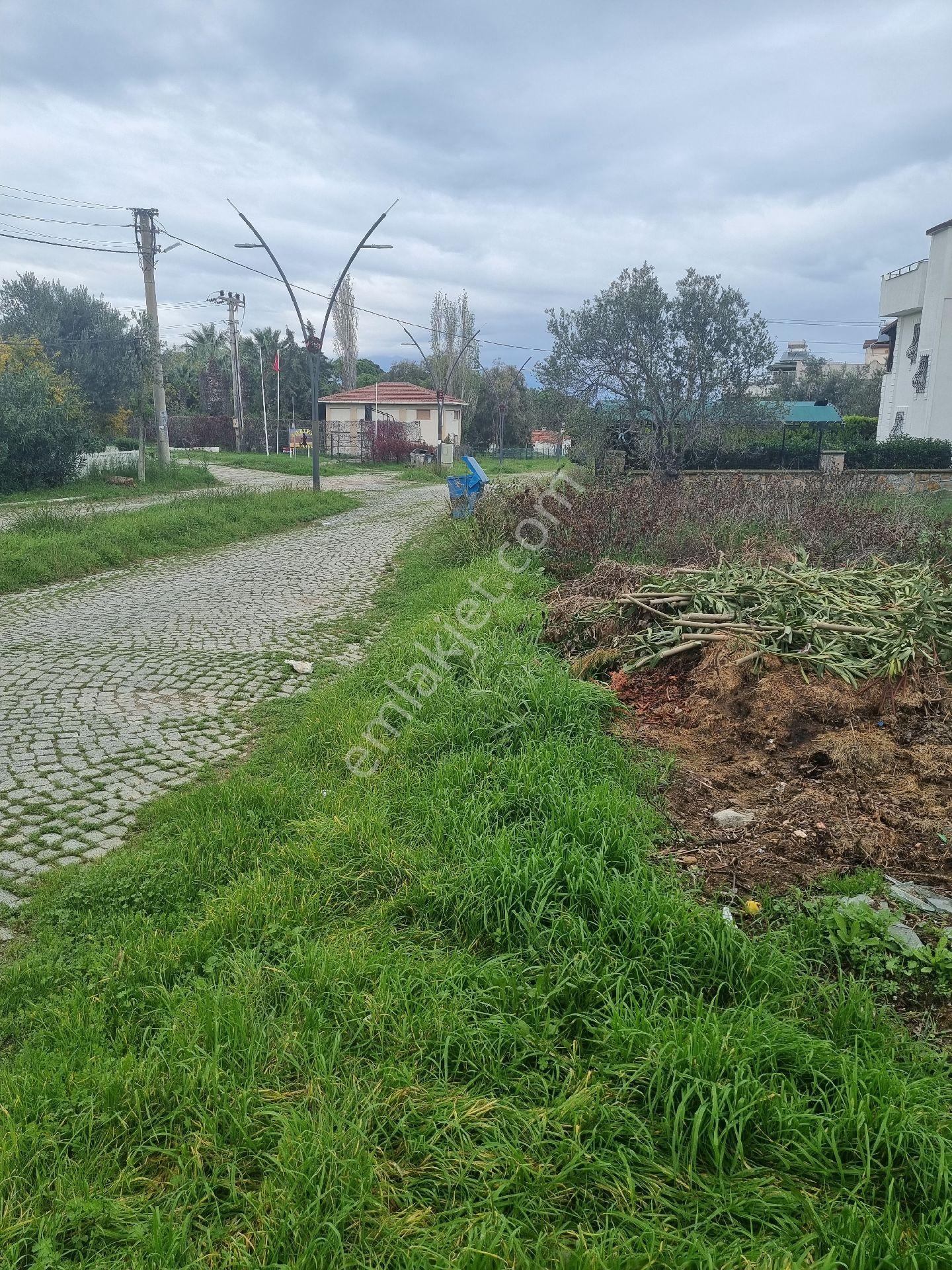 Premar Ayvada'dan Gömeç Karaağaç Sahil'de Villa İmarlı Arsalar