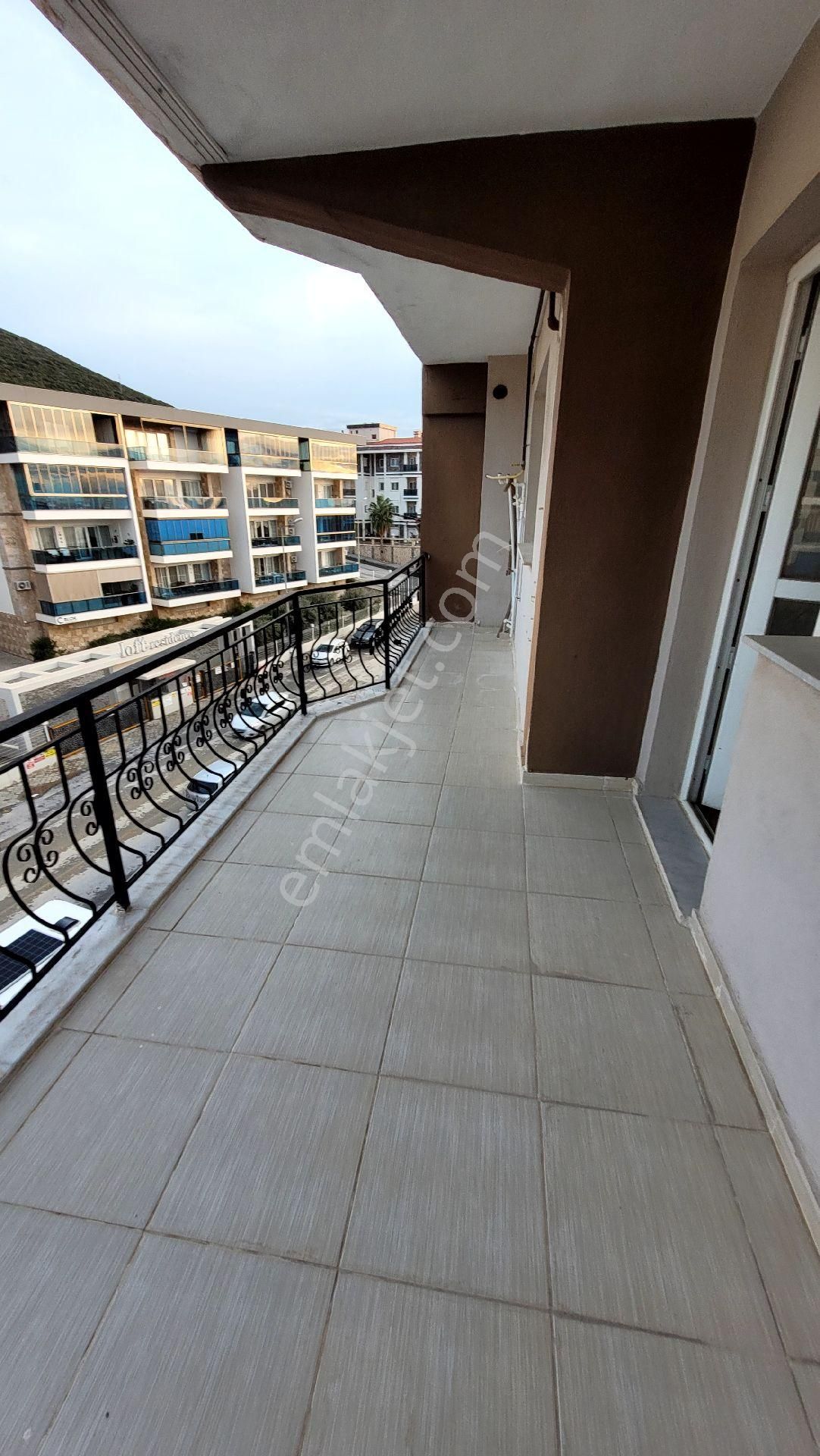 Kuşadası Satılık 3+1 Daire - Görsel 12